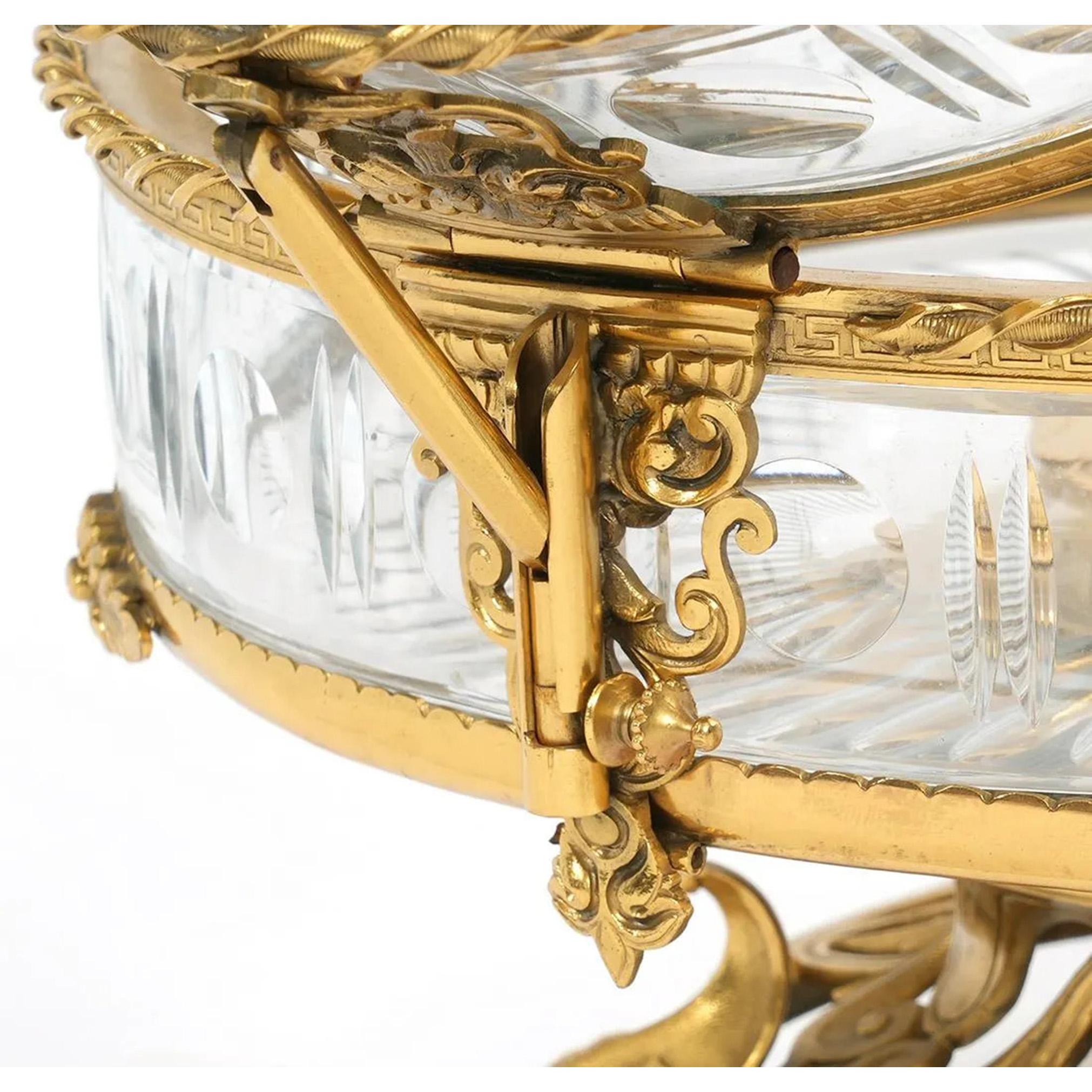 Bronze Ensemble en cristal et bronze de Tantale attribué à Baccarat dans le style de la Belle Époque