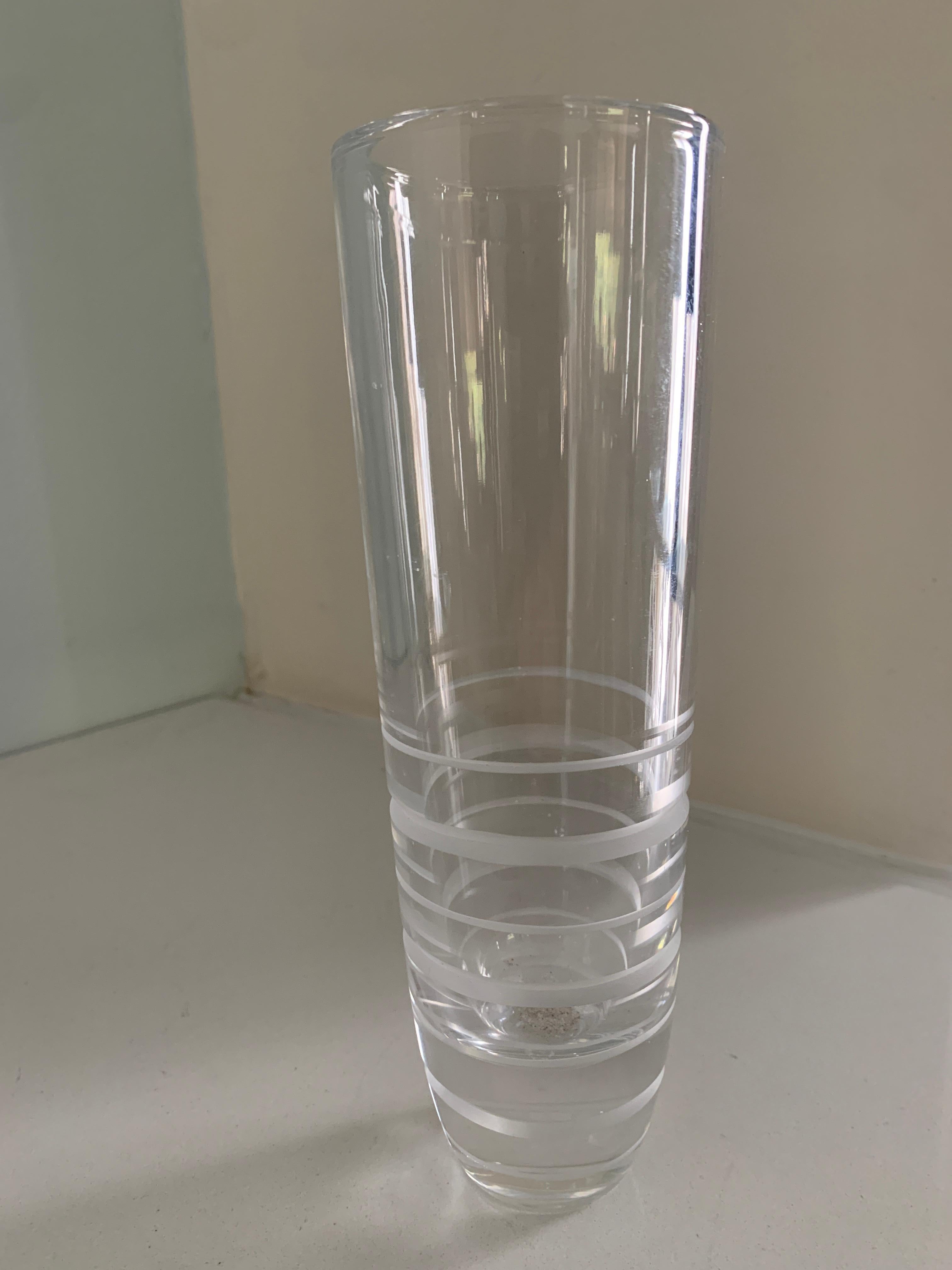 Crystal Bud Vase with Etched Lines For Sale 4