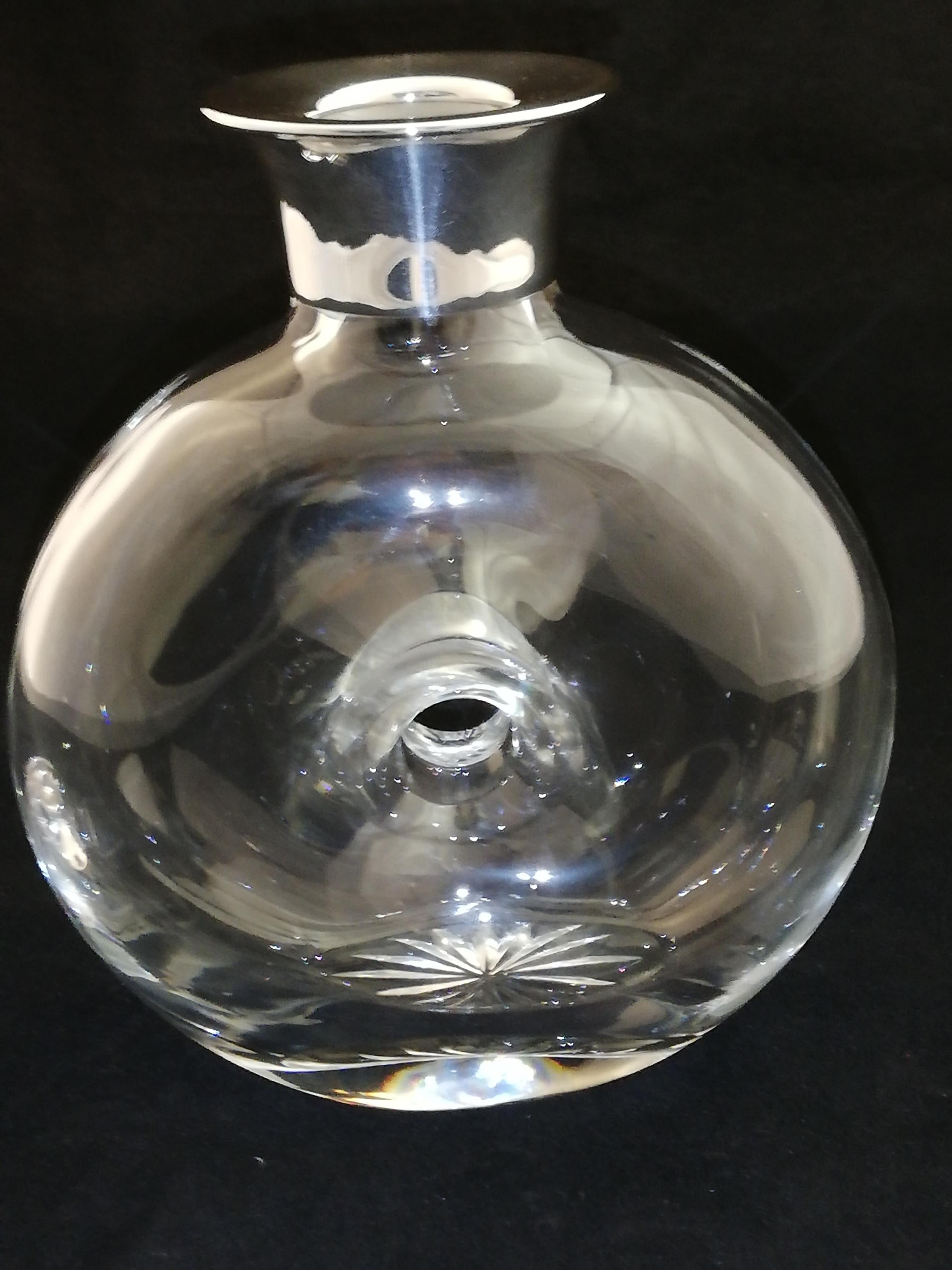 Crystal Carafe with Sterling Silver Rim In New Condition For Sale In Vienna, Vienna