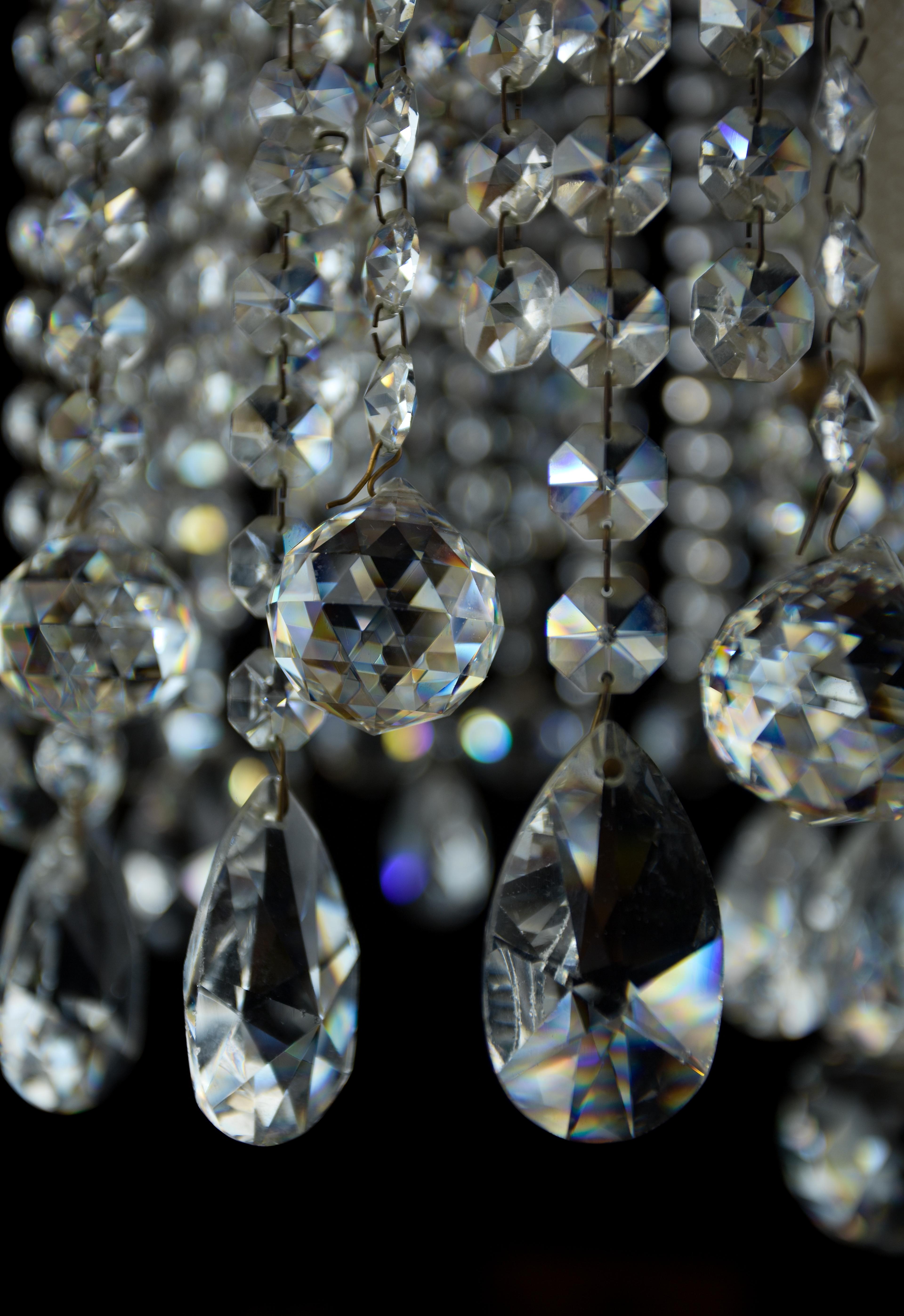 Kristallkaskaden-Kronleuchter mit langen Behängen im Zustand „Gut“ im Angebot in STRAČOV, CZ
