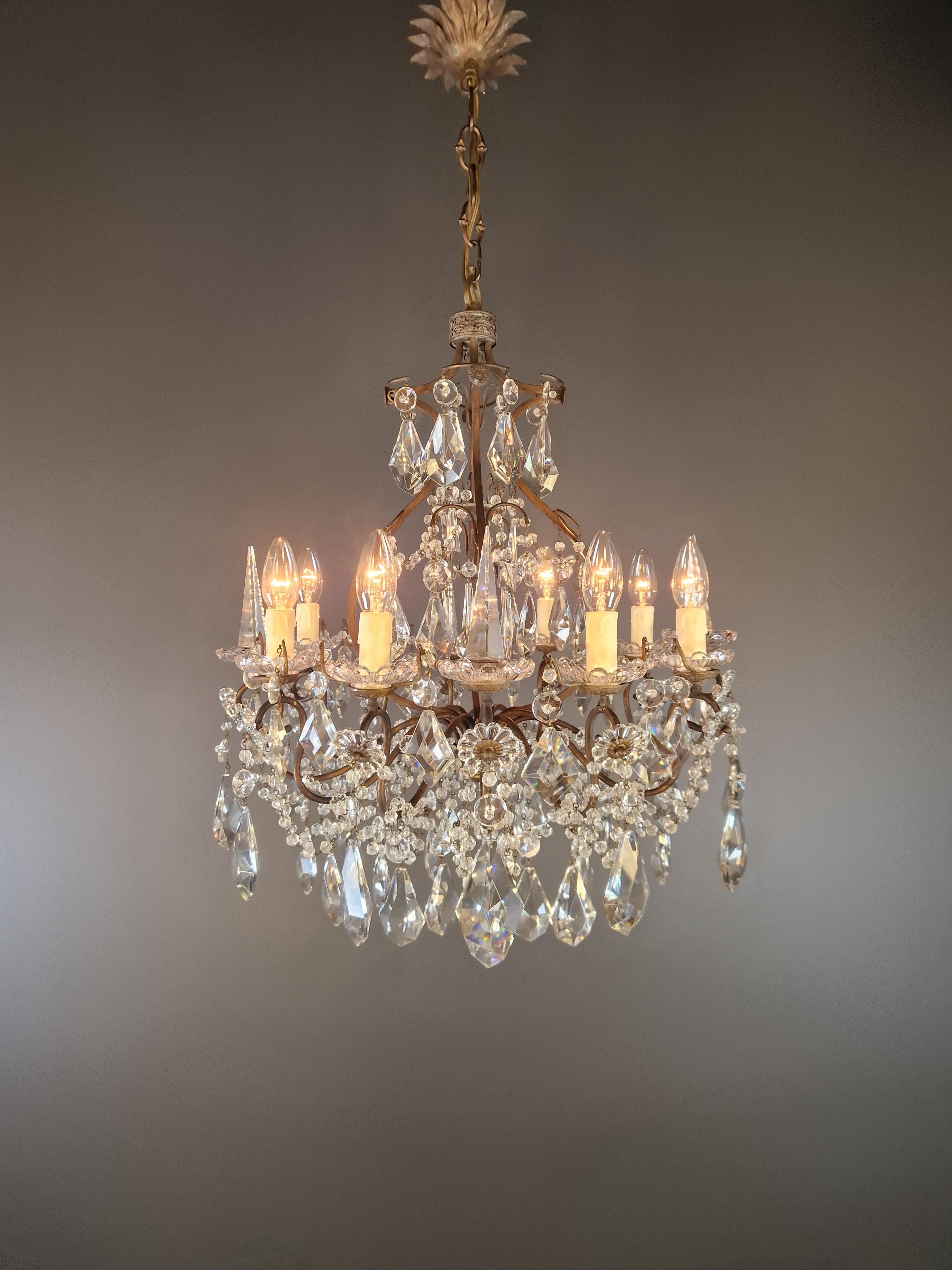 Europeo Lampadario di cristallo antico Lampada da soffitto in cristallo lustro Rarità Neoclassica in vendita
