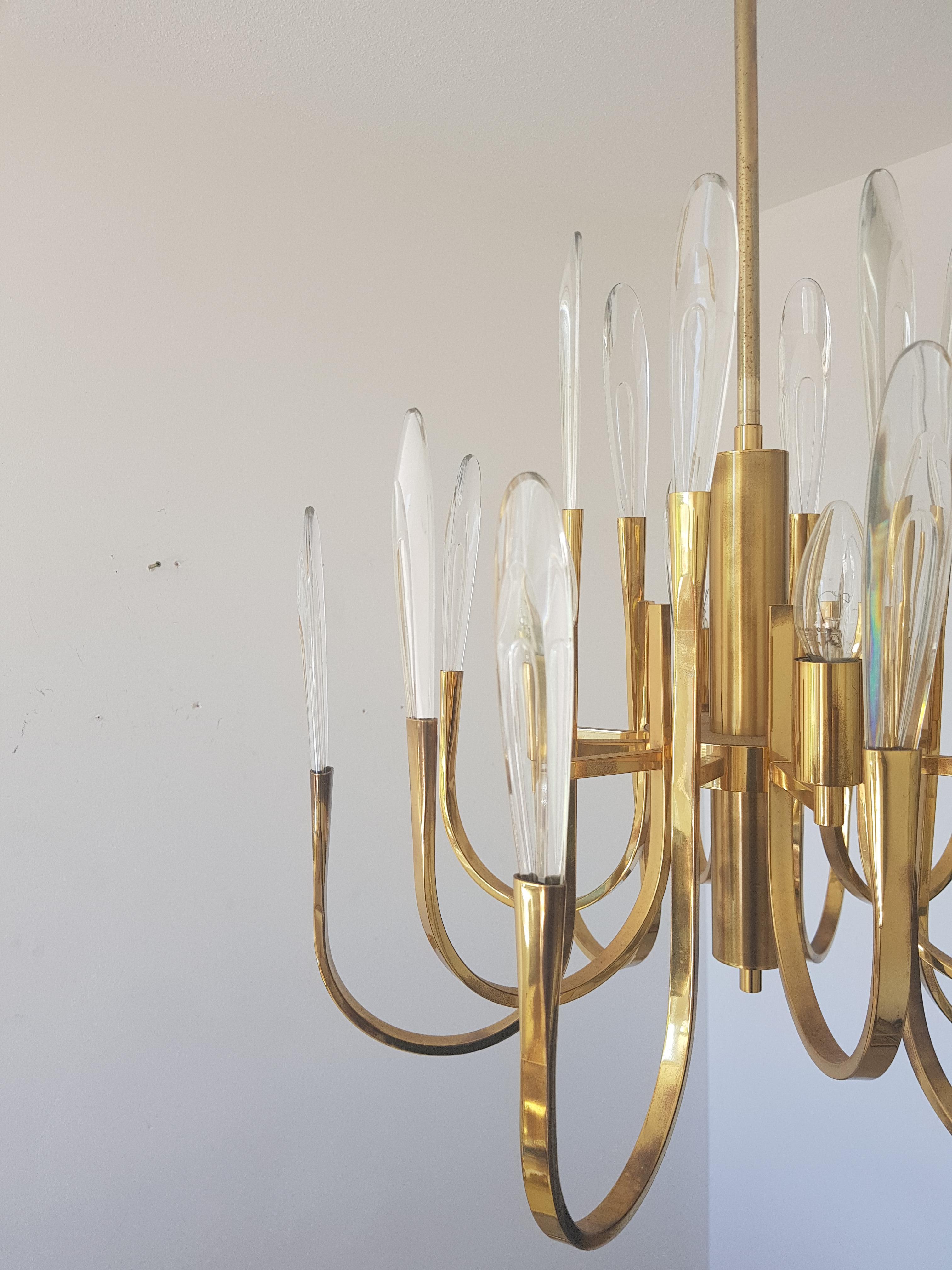 Crystal Chandelier  by Gaetano Sciolari 1970s,  3