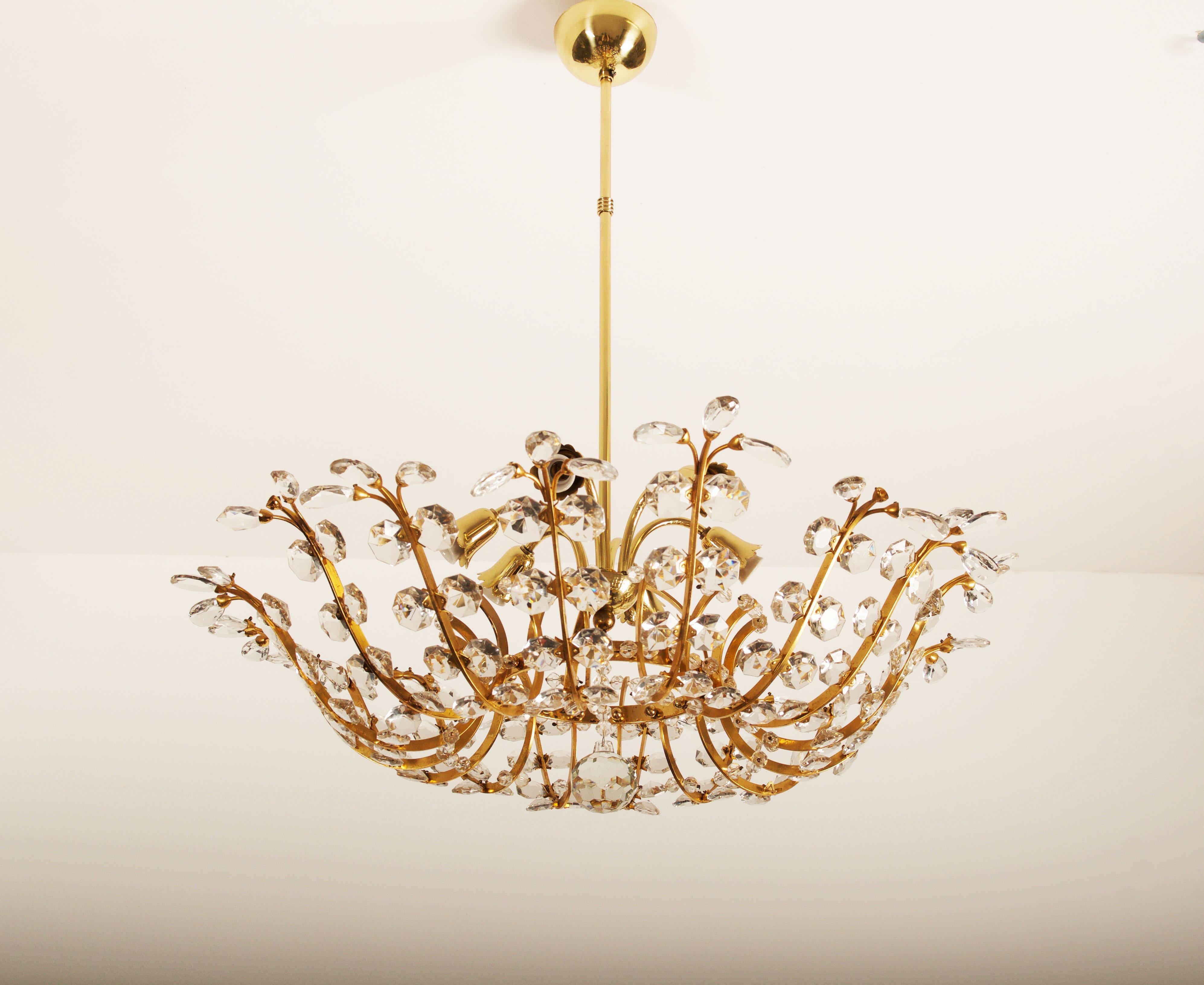 Crystal Chandelier by Oswald Haerdtl for J.L Lobmeyr 9