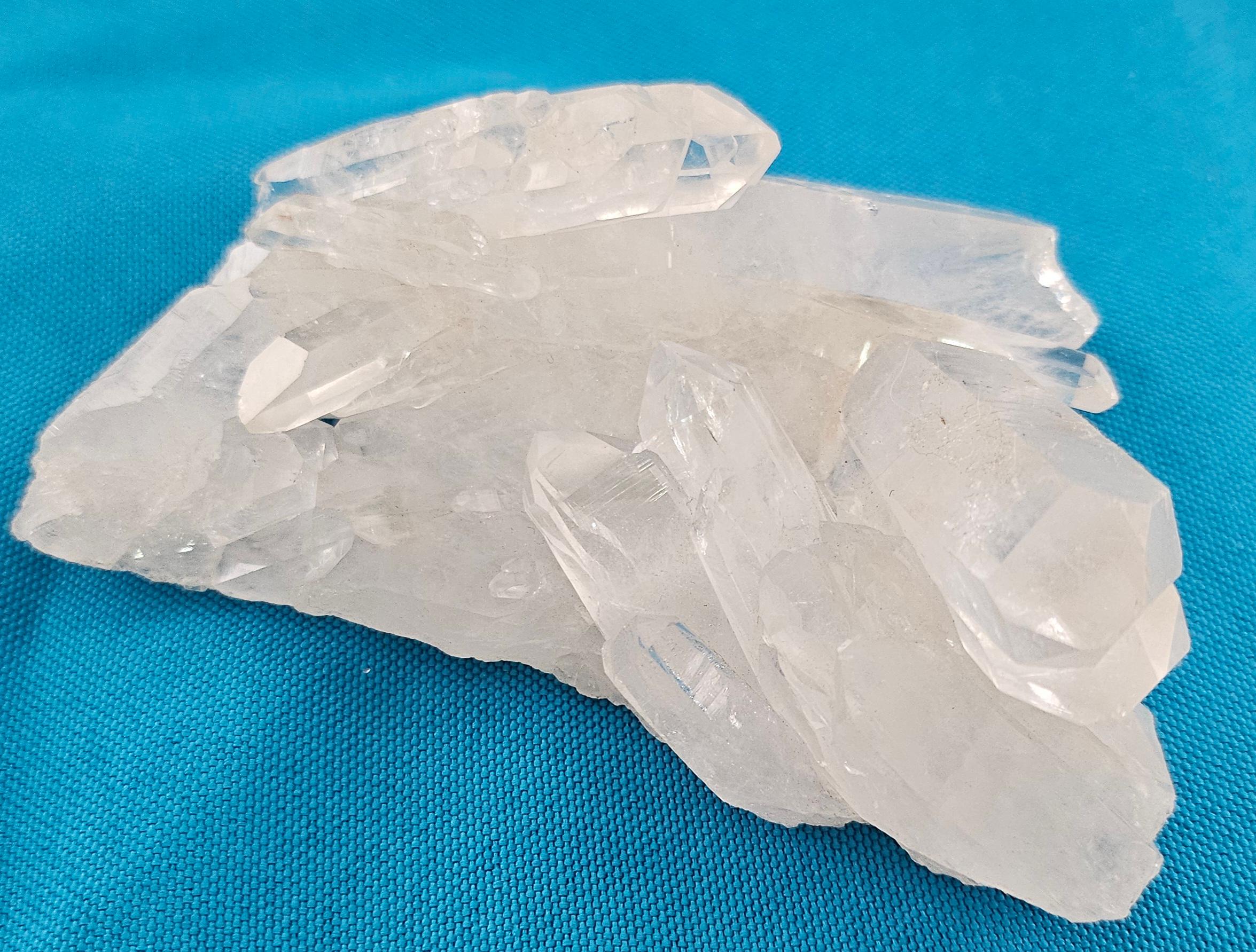 XX secolo Specimen naturale a grappolo di cristallo - Numero 1 - VENDITA CHIUSA in vendita