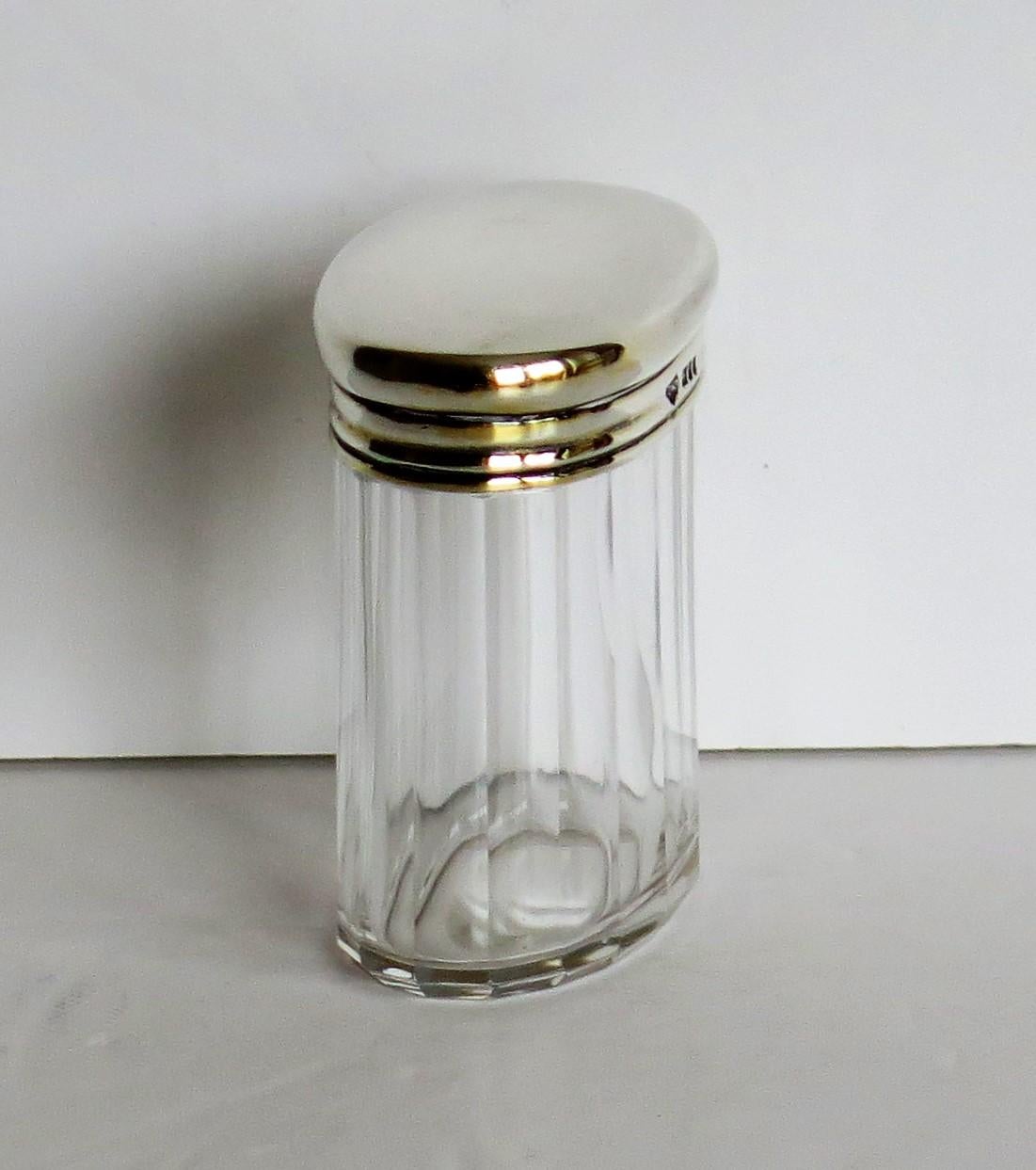 Crystal Cut Glass Bottle or Jar Sterling Silver Top by Edward & Sons London 1911 In Good Condition In Lincoln, Lincolnshire
