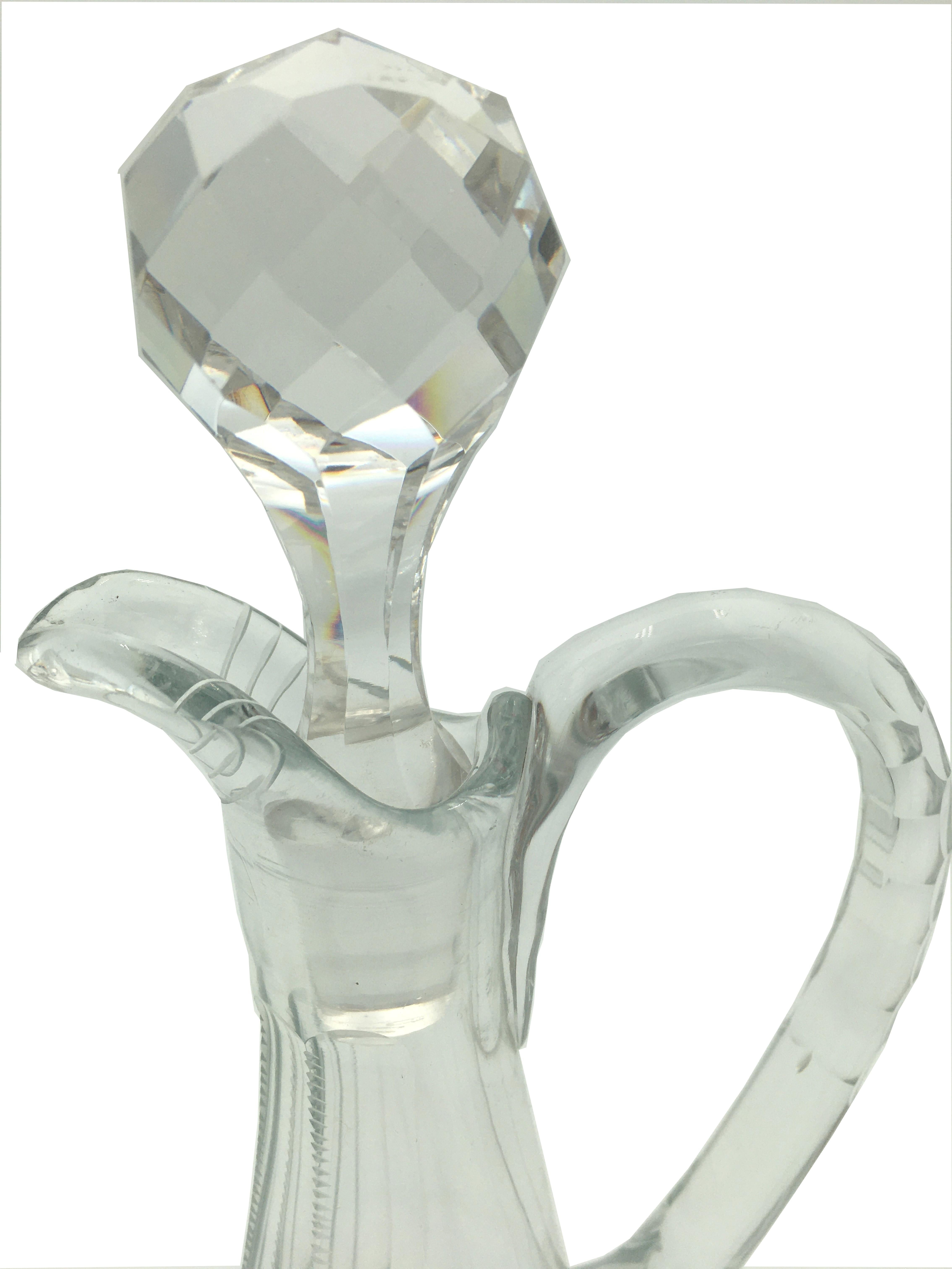 Crystal Cut Piramid Decanter Val Saint Lambert, circa 1900 In Excellent Condition For Sale In Beuzevillette, FR