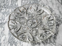 Crystal cut plate 28 cm