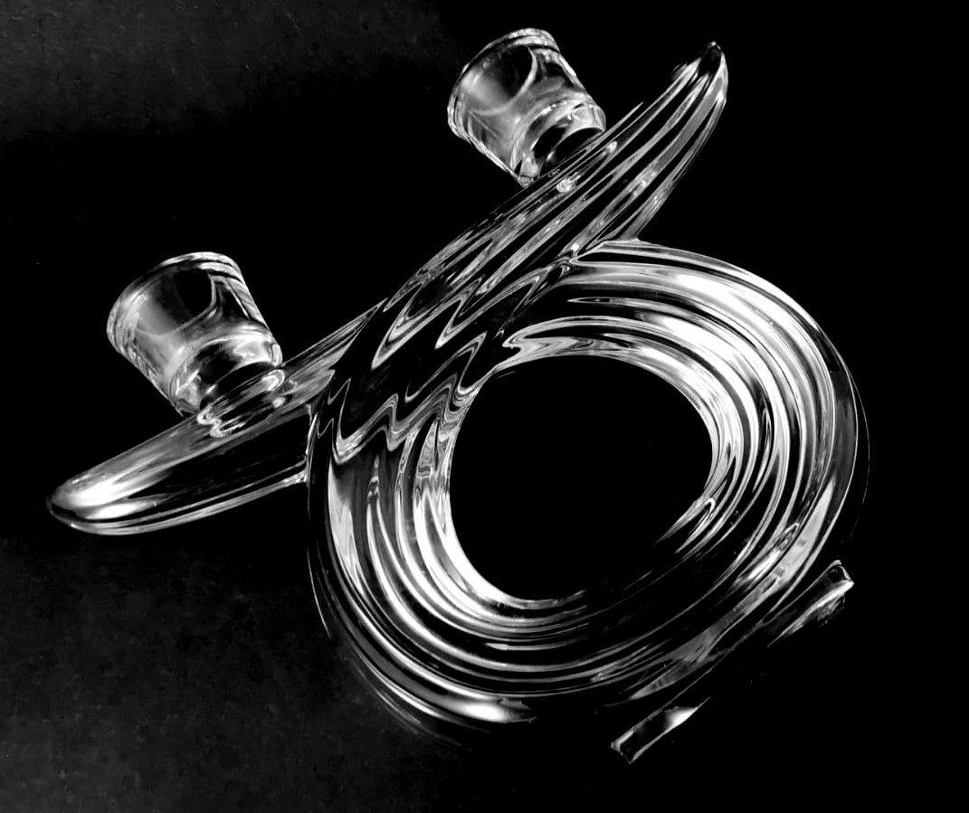 20ième siècle Chandelier en cristal français de style De Vannes en vente