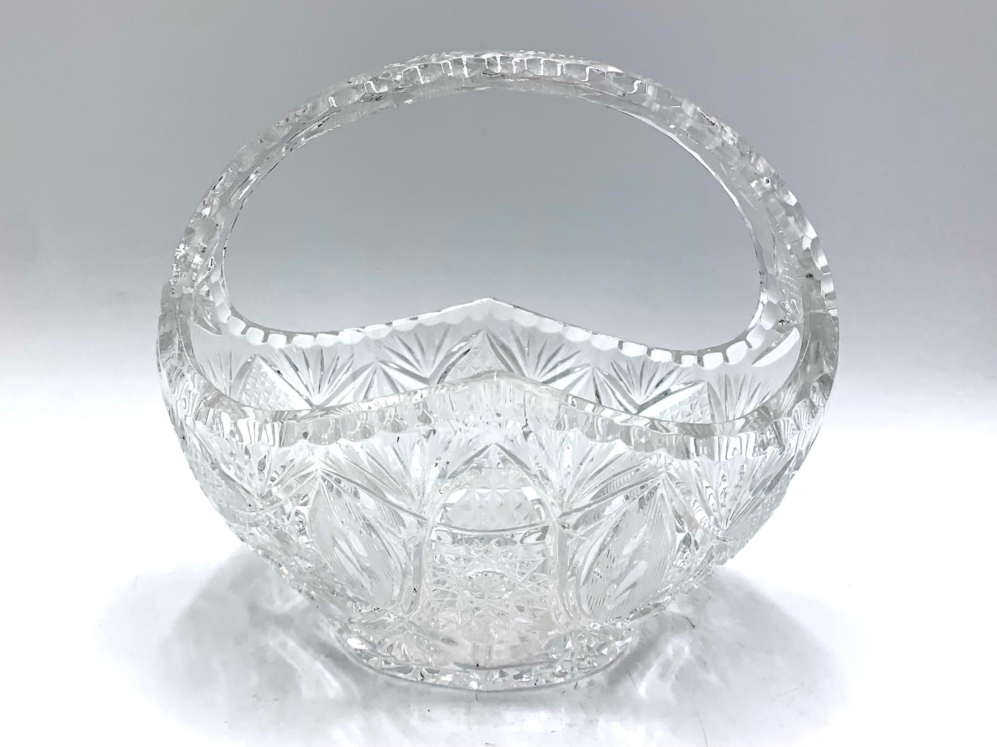 Big clear crystal decorative basket - a bowl 
For sweets or fruits.
Very good condition, very heavy. 
No damage.