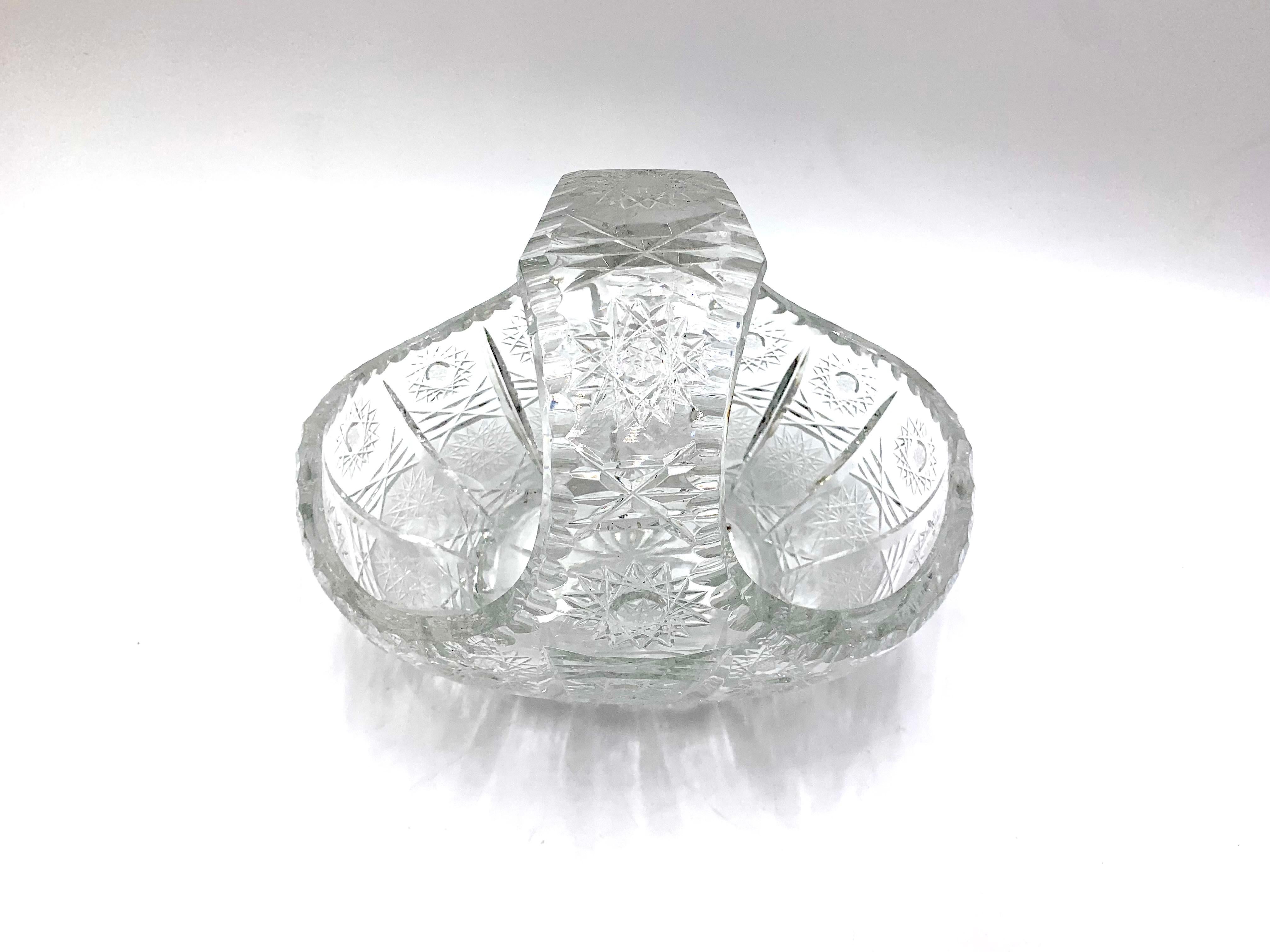 lead crystal basket with handle
