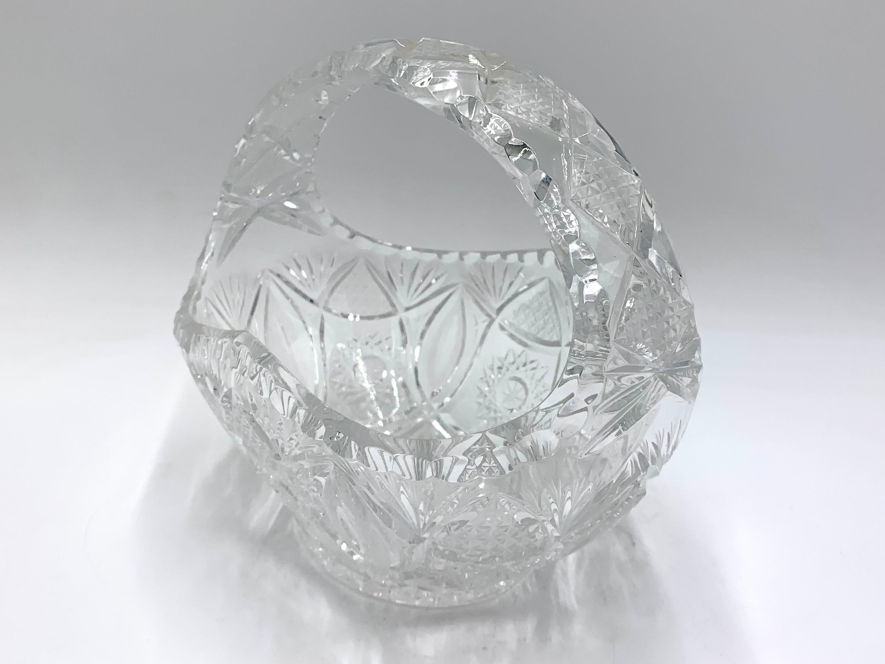 Crystal Decorative Basket, Poland, 1950s In Good Condition For Sale In Chorzów, PL