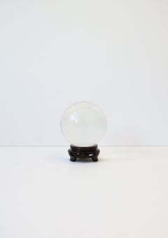 Kristallkugel Kugel mit Chinoiserie Sockel