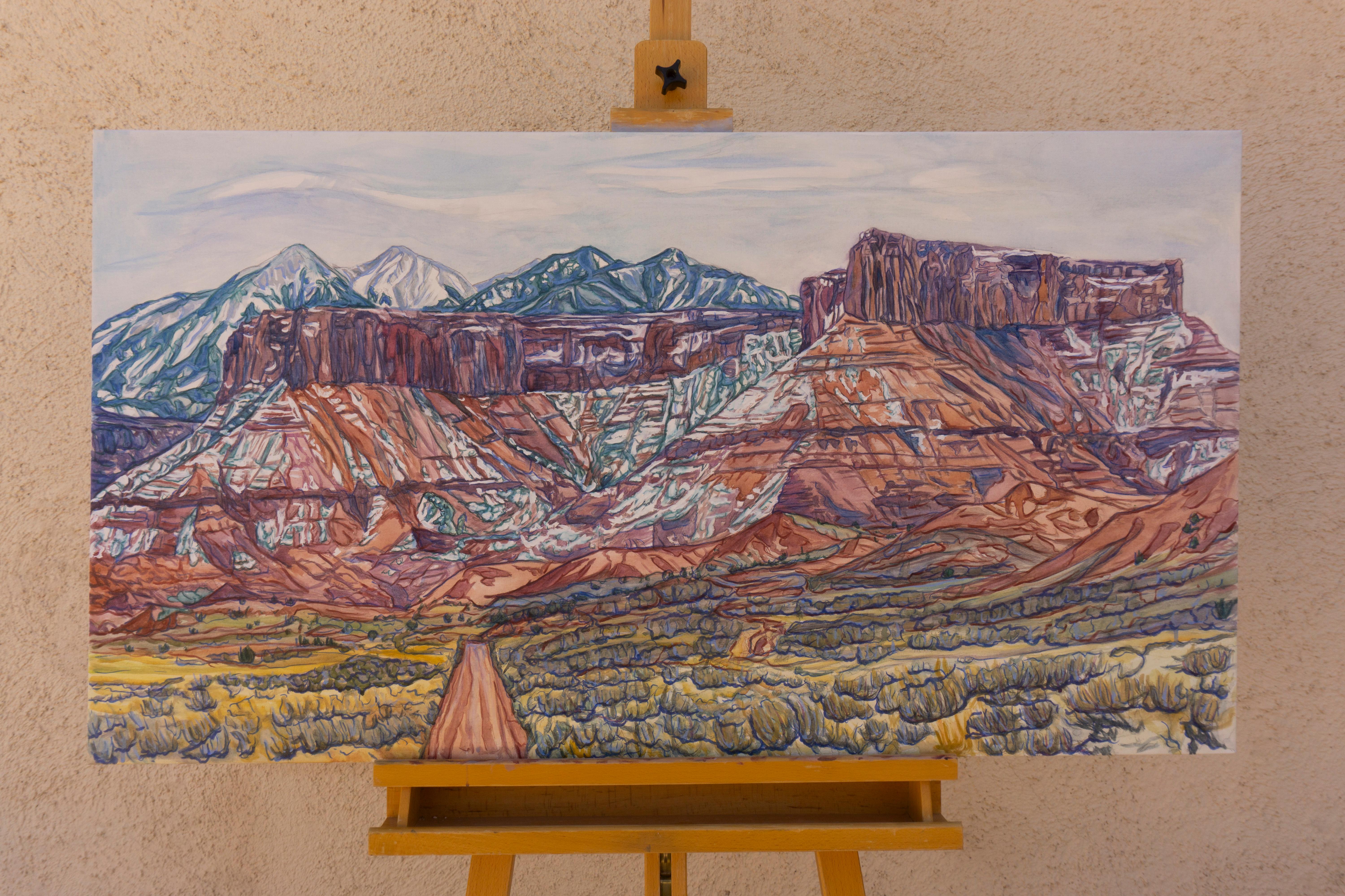 <p>Commenti dell'artista<br />Una strada solitaria conduce a mesas innevate che si ergono drammaticamente dal suolo del deserto. I blu freddi contrastano con le sfumature di colore rosso intenso, dando vita al paesaggio invernale della regione dei