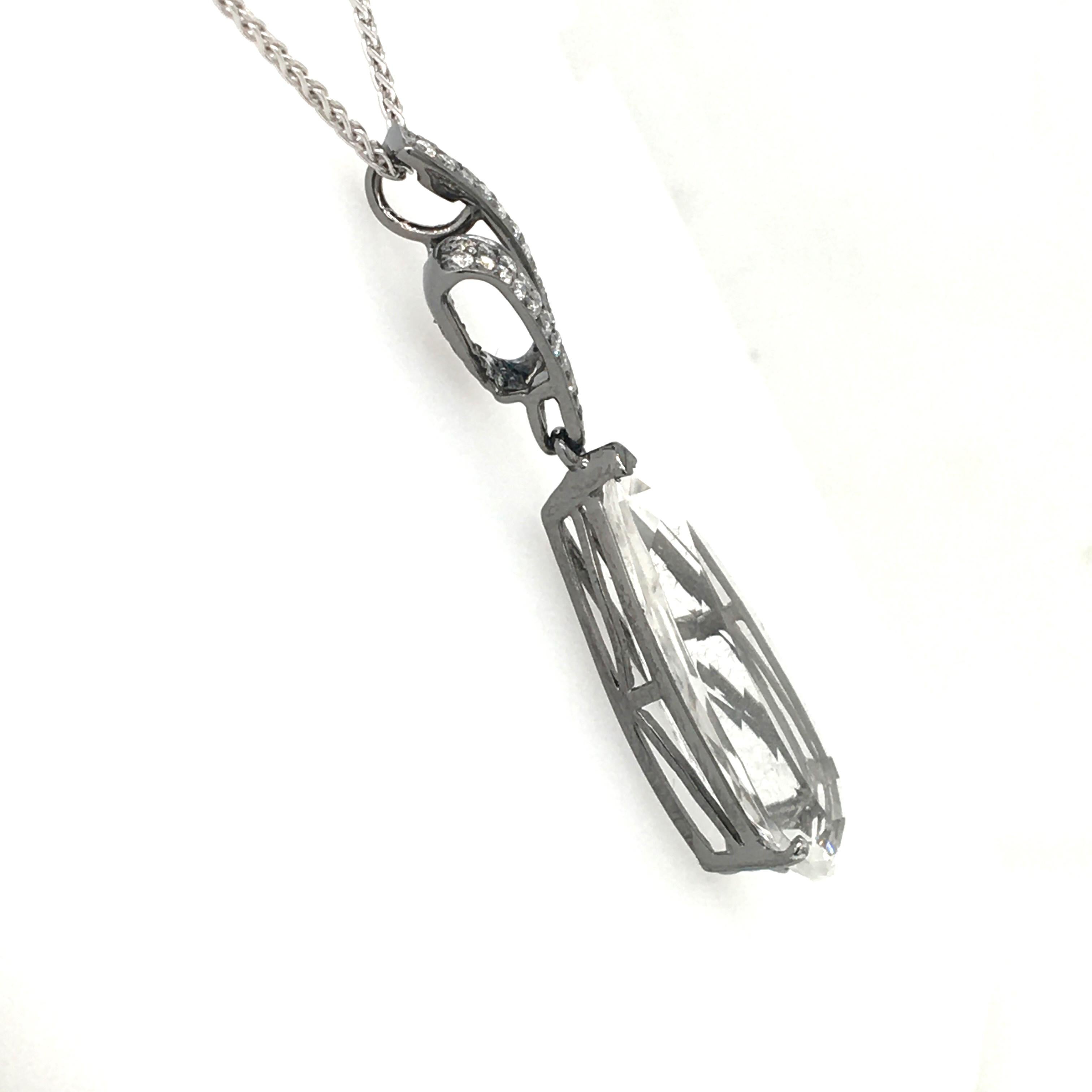 Crystal Drop White Gold Pendent Made in Italy For Sale 2