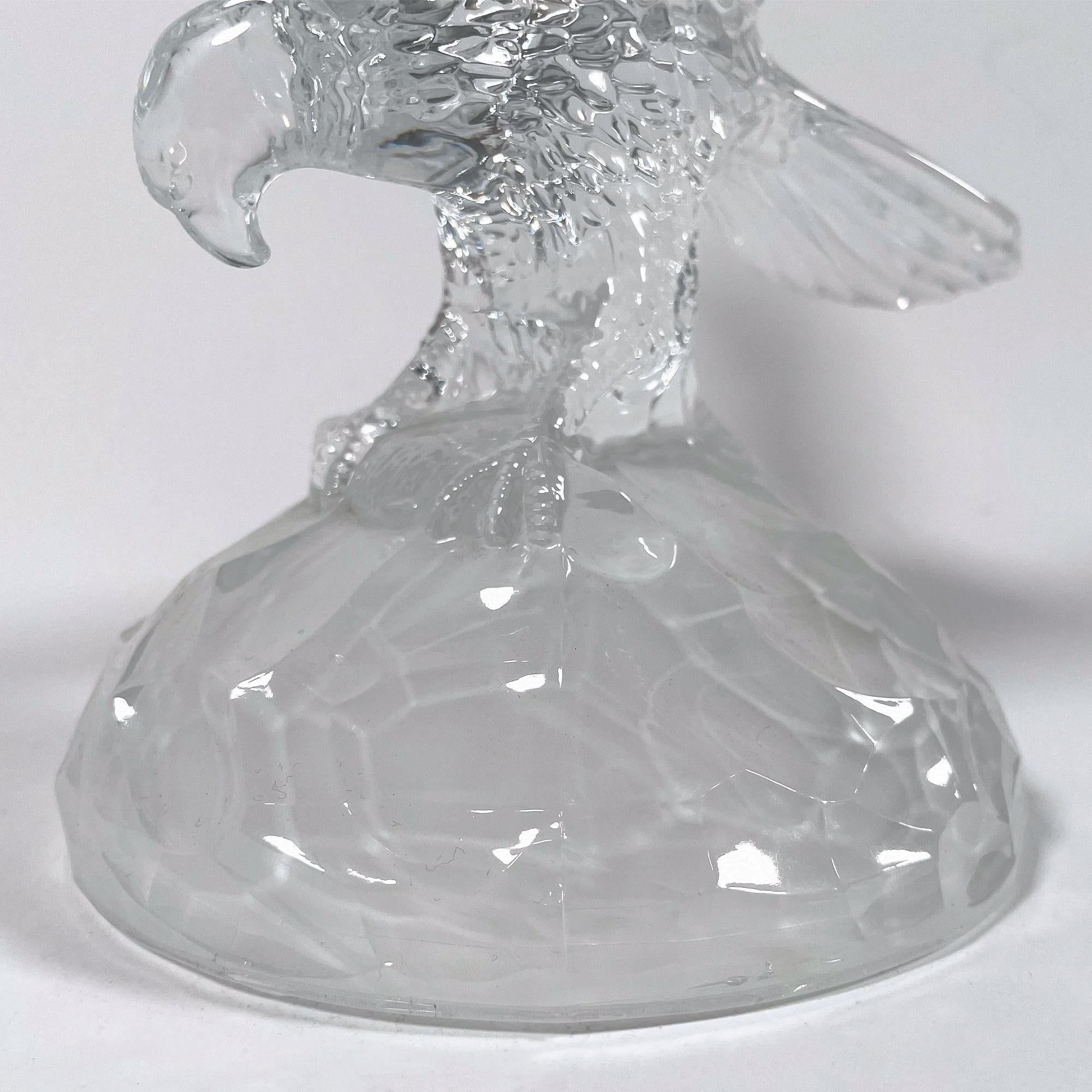 Crystal Eagle Sculpture - Lalique Style, Vintage 1980s For Sale 2