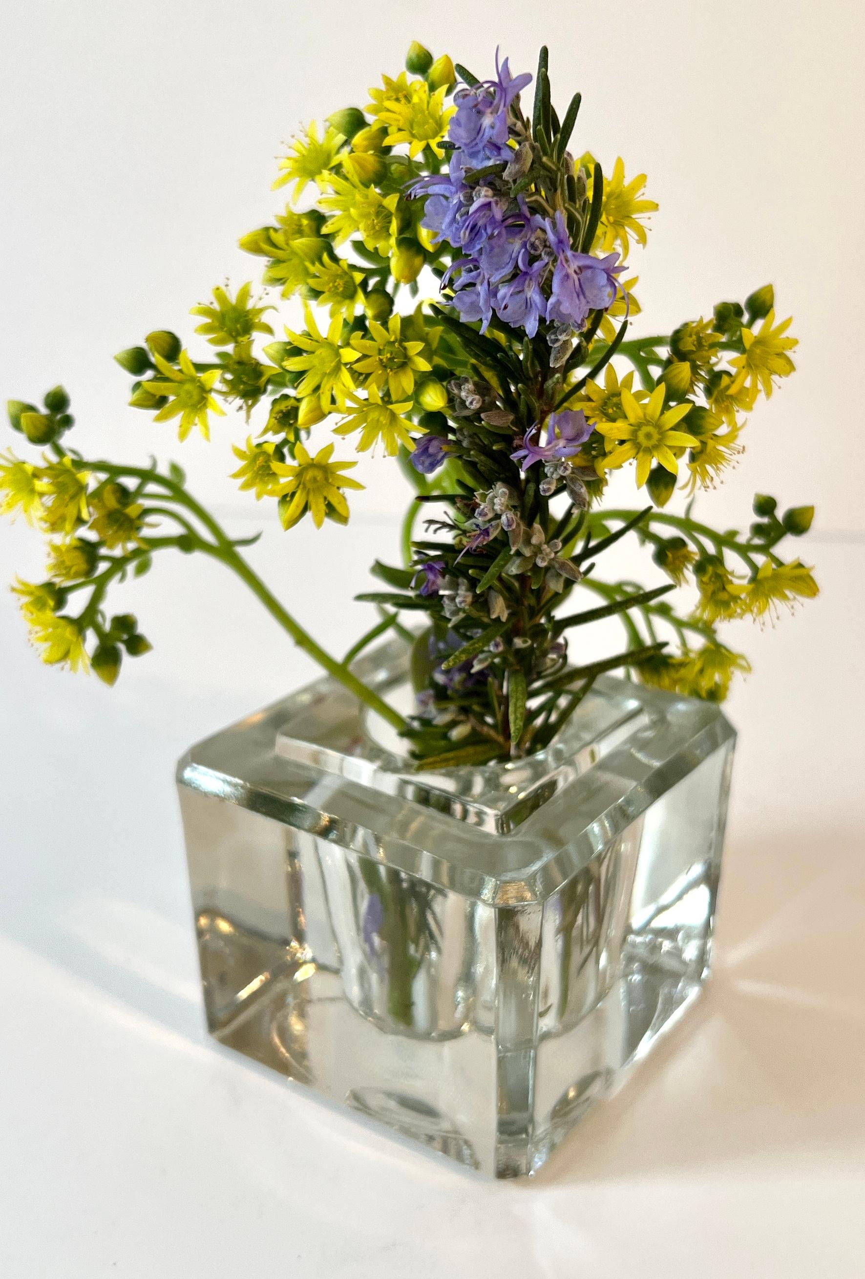 Art Deco Kristall Facettierter Block Briefbeschwerer Vase/Schreibtischzubehör aus Kristall im Angebot 3