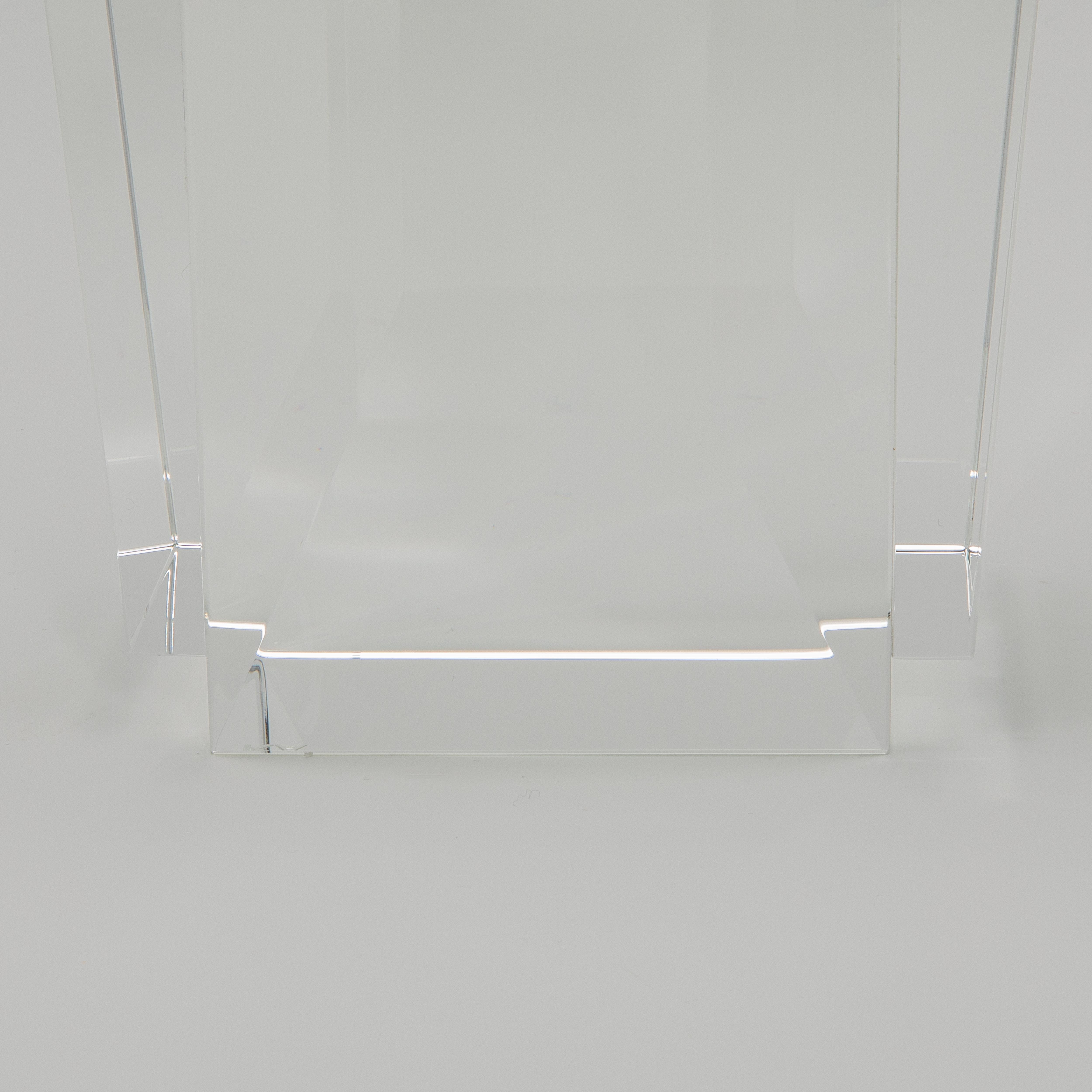 American Crystal Fins Pillar by KA Glass