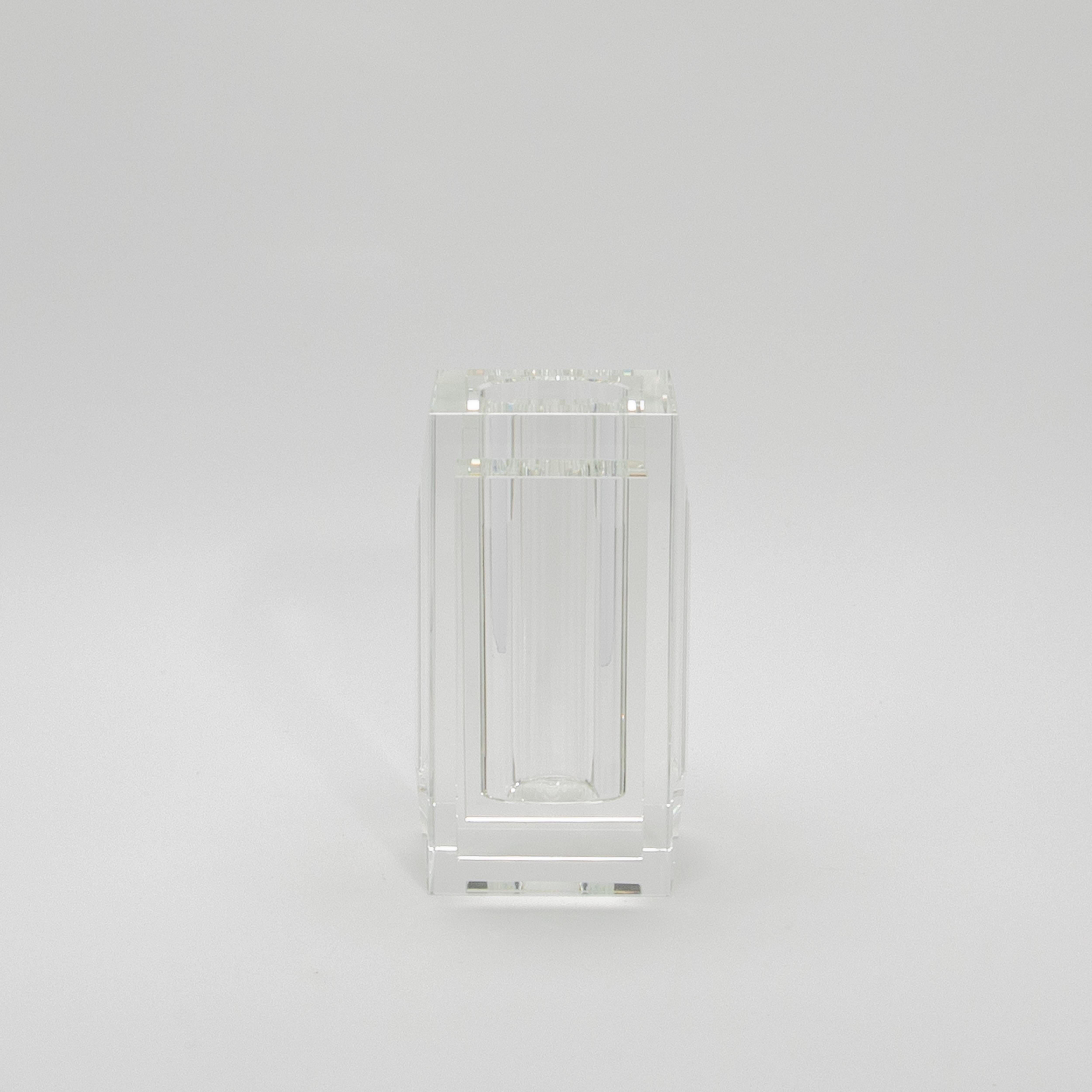 Moderno Vaso di cristallo Fins di KA Glass in vendita