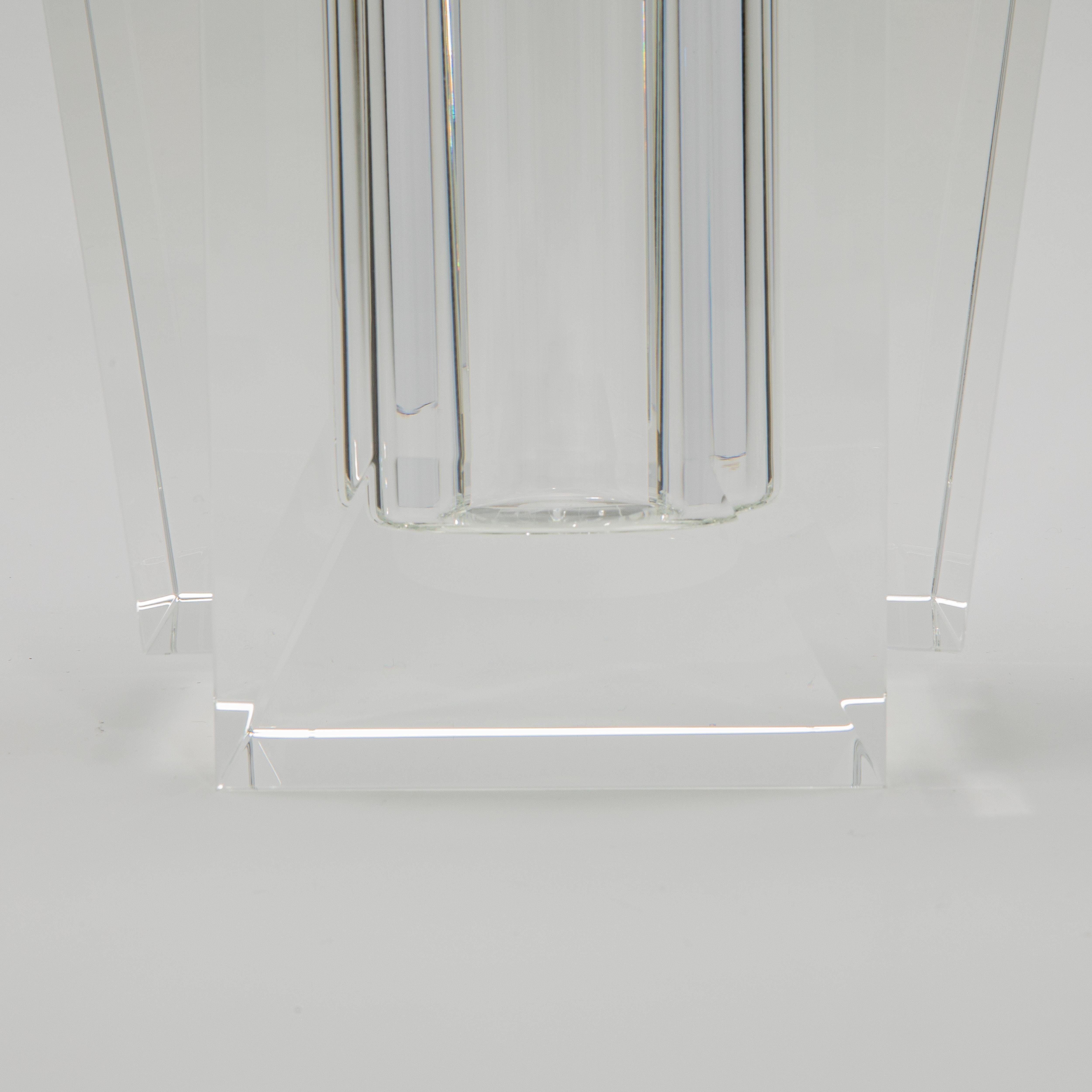 Vaso di cristallo Fins di KA Glass in vendita 1