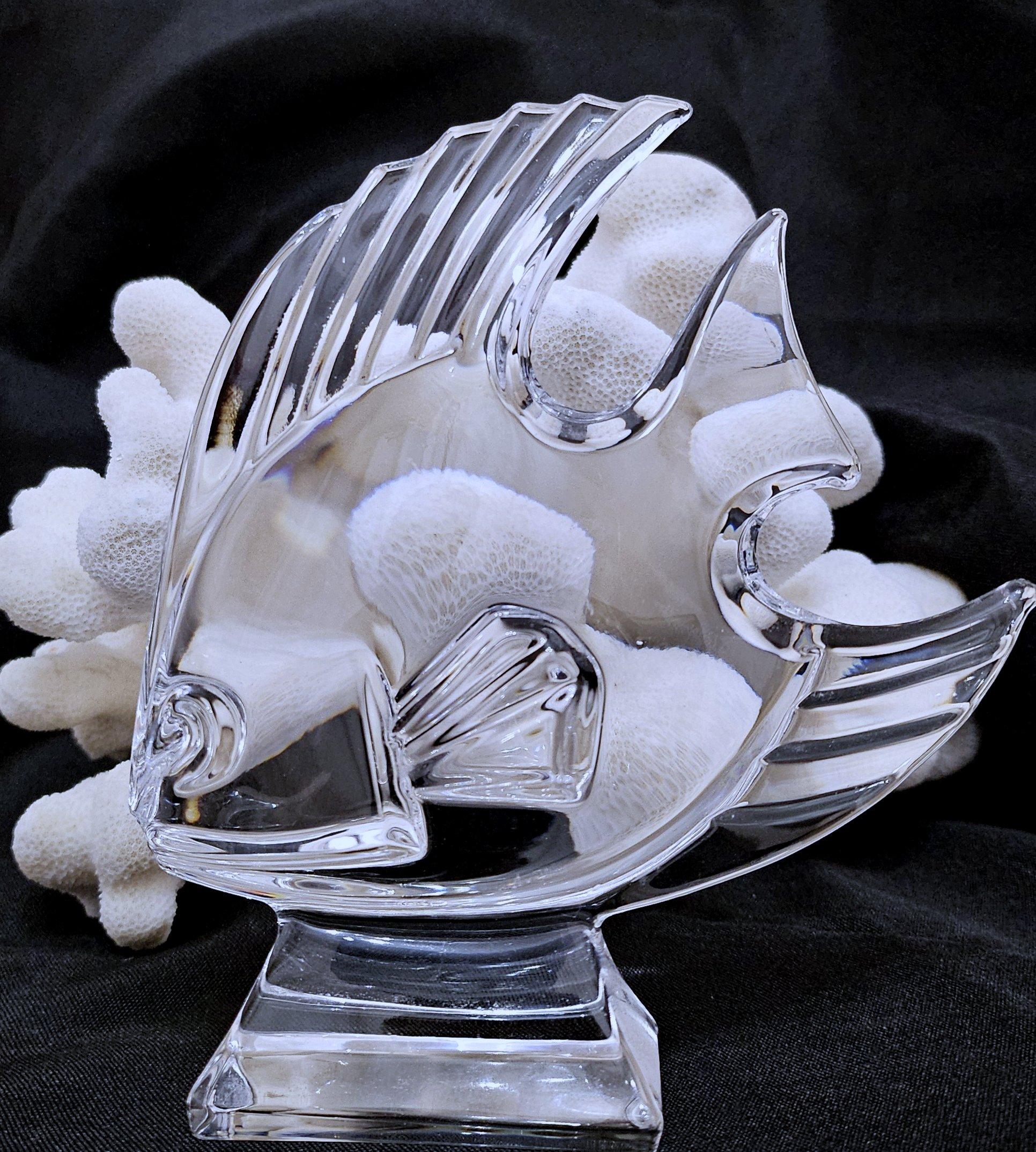 Inconnu Sculpture de poisson en cristal - vintage en vente