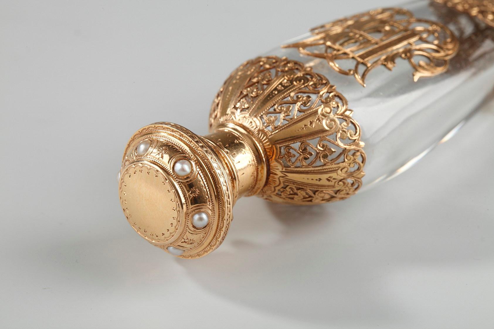 Crystal Flask with Gold and Pearls, Late 19th Century Work For Sale 1