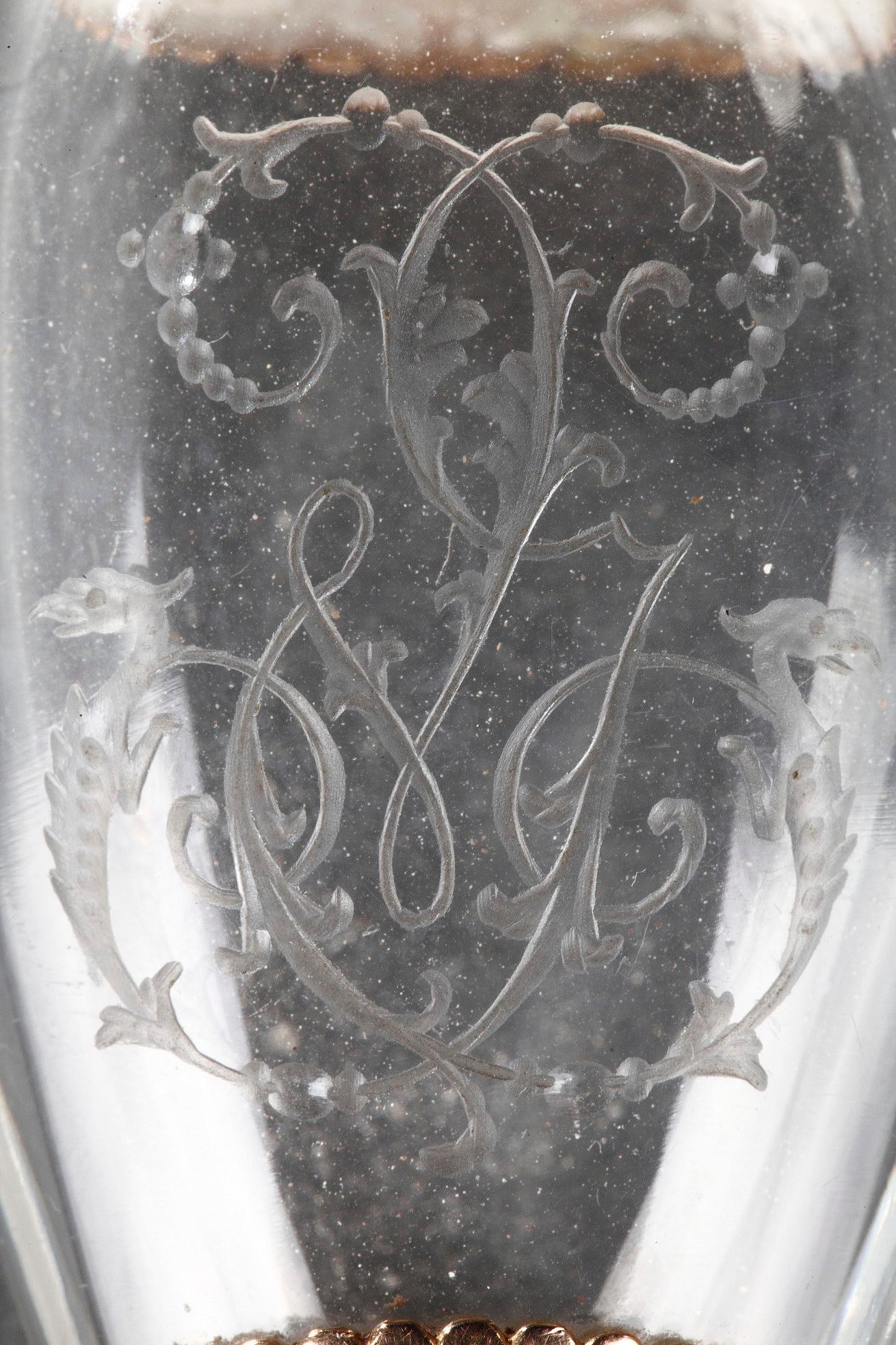 Flacon de cristal avec or, fin du 19ème siècle Unisexe en vente