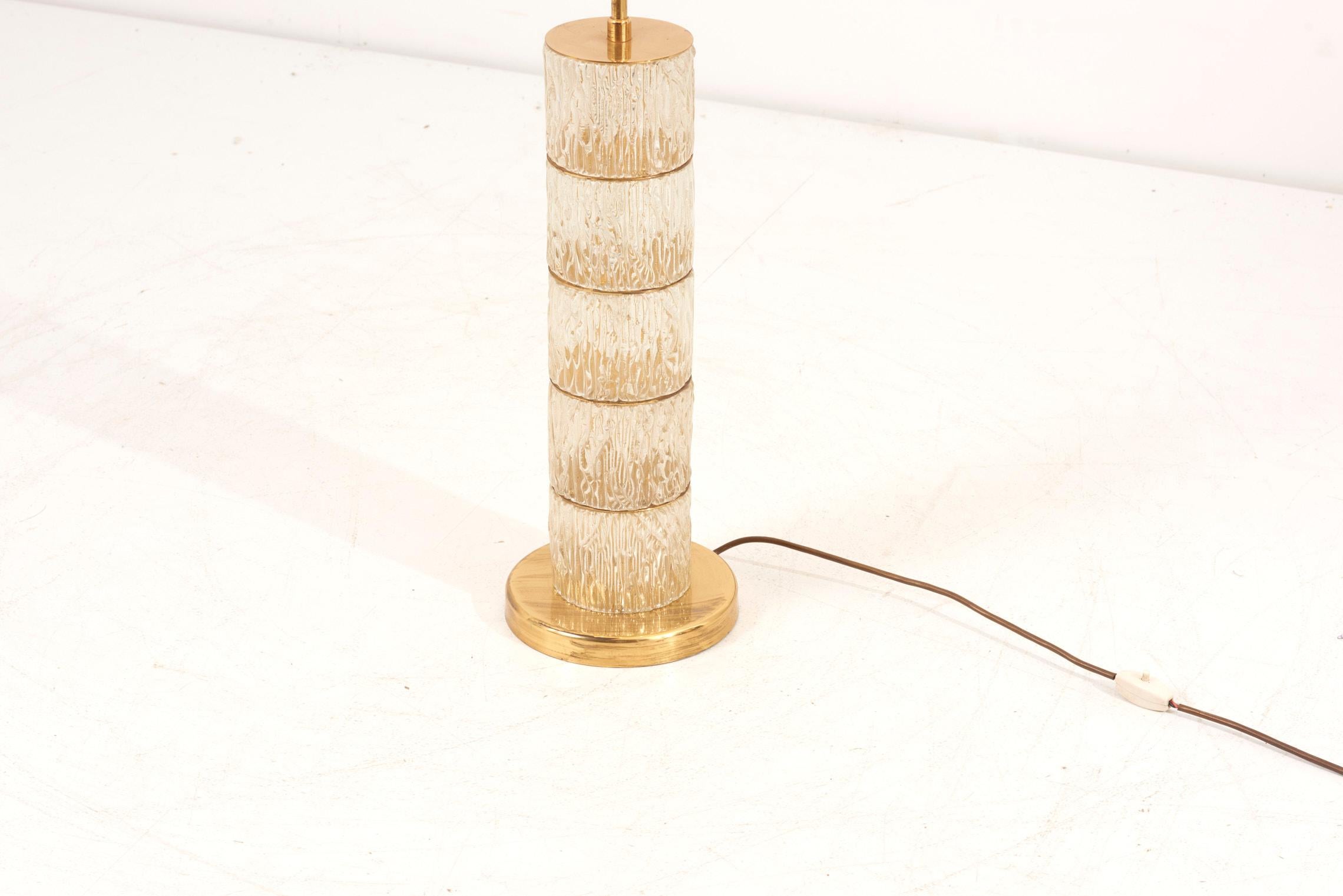 Crystal Floor Lamp with Brass Elements, 1970s For Sale 1