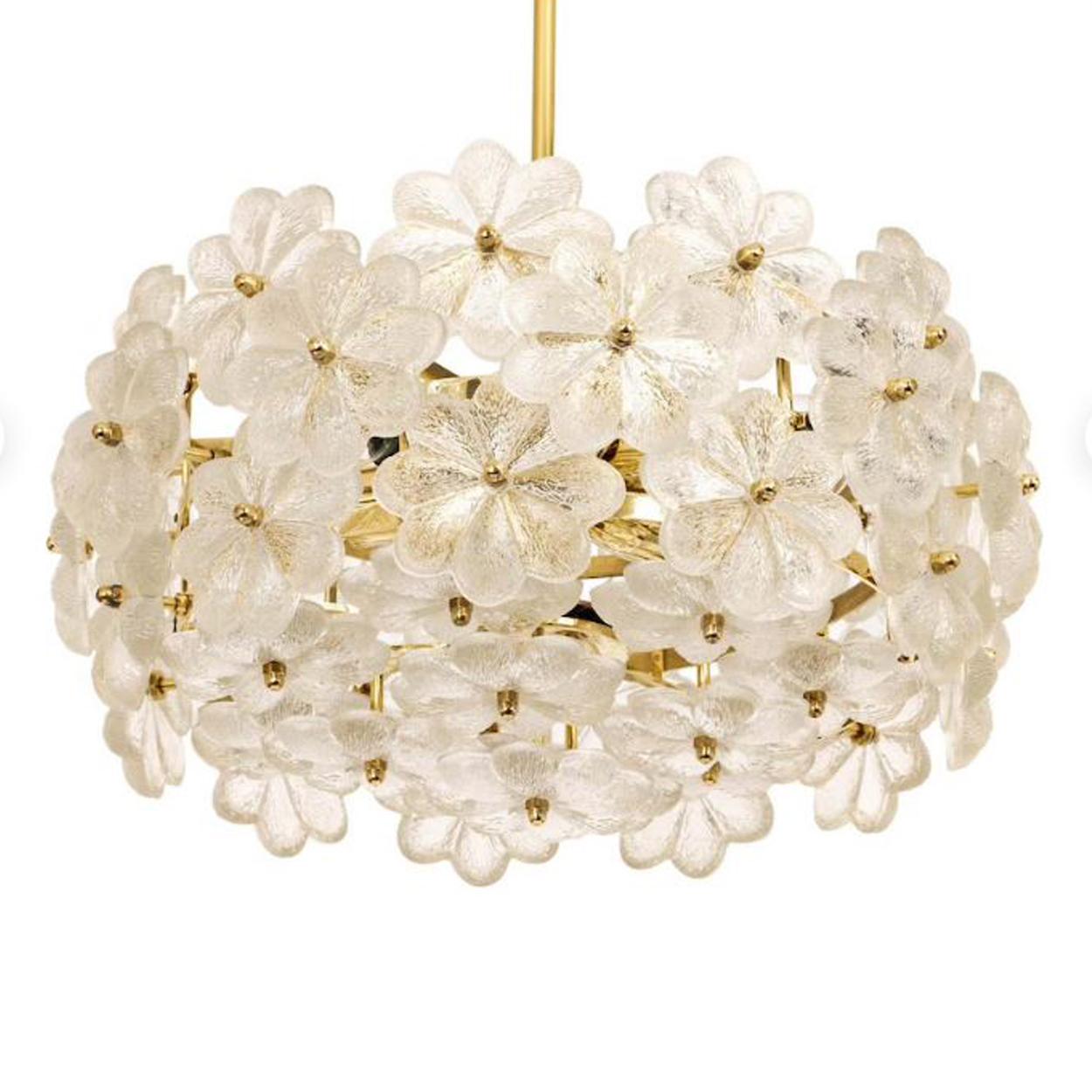 Crystal Flower Chandelier by Ernst Palme, Germany, 1970s for Sarah In Good Condition In Rijssen, NL