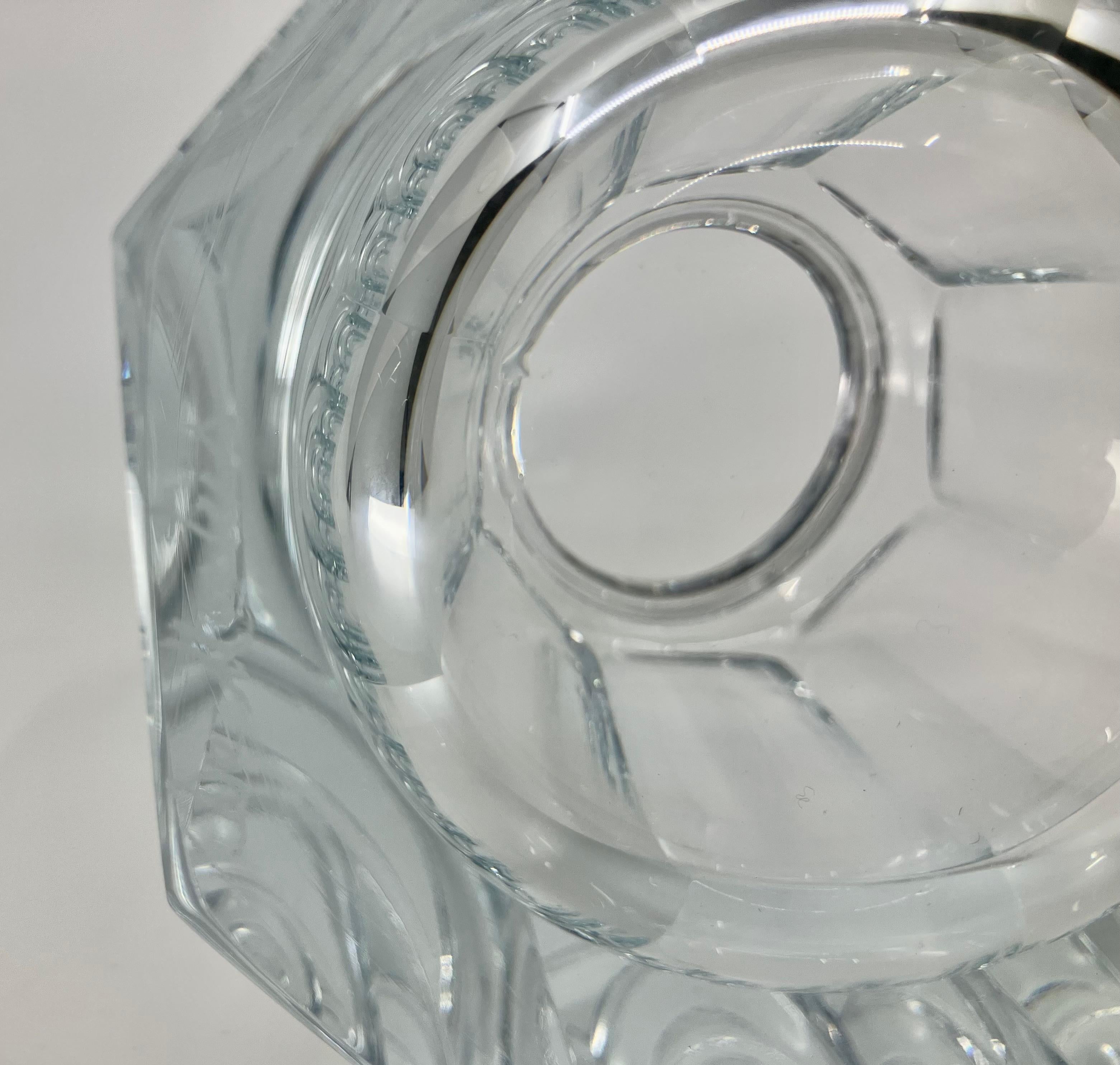 Fatto a mano Vaso di cristallo scanalato in vendita