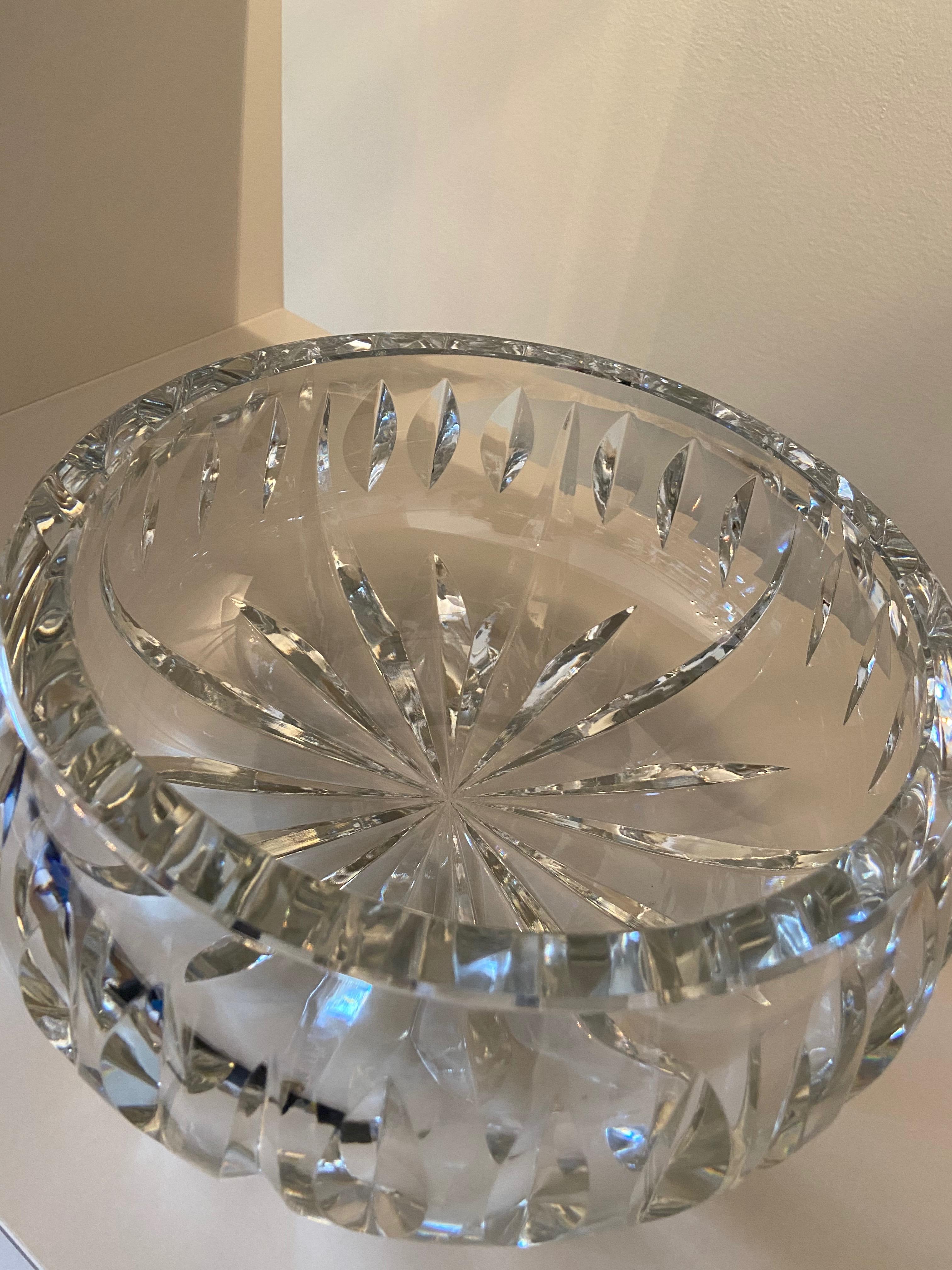 Crystal fruit bowl from Saint Louis manufacture, in its original box. Beautifully carved crystal.