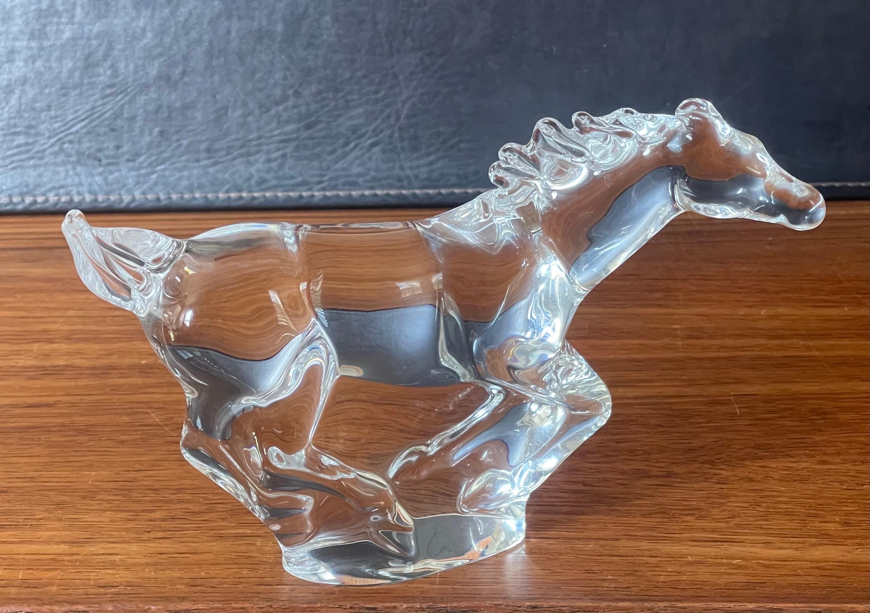 Crystal Galloping Horse / Mustang Sculpture by Steuben Glassworks In Good Condition For Sale In San Diego, CA