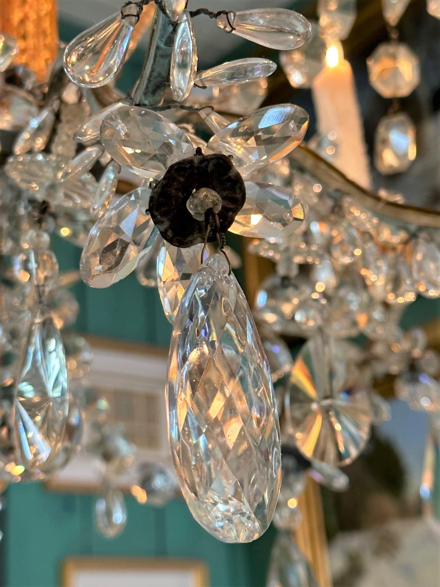 Crystal Genovese Italian Hand Carved Hanging Ceiling Light Pendant Chandelier LA For Sale 10