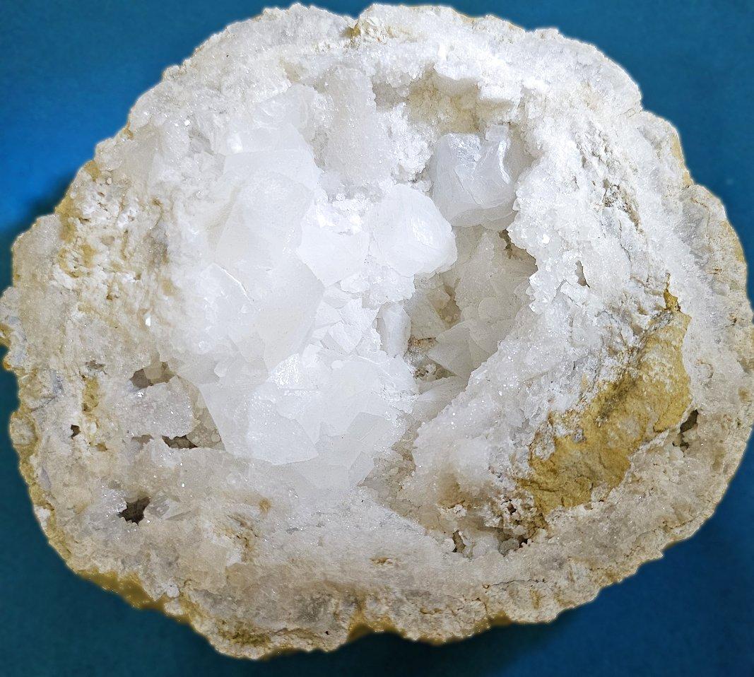 Geoda de Cristal Pieza de Exhibición de Espécimen Natural, Cinco Pulgadas - OFERTA DE CIERRE en venta 1