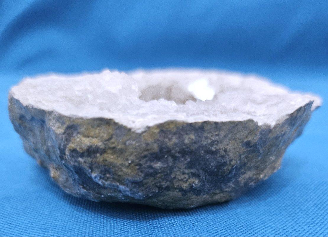 Geoda de Cristal Espécimen Natural, Se Asienta Plana  CIERRE VENTA - REDUCCIÓN FINAL en venta 1