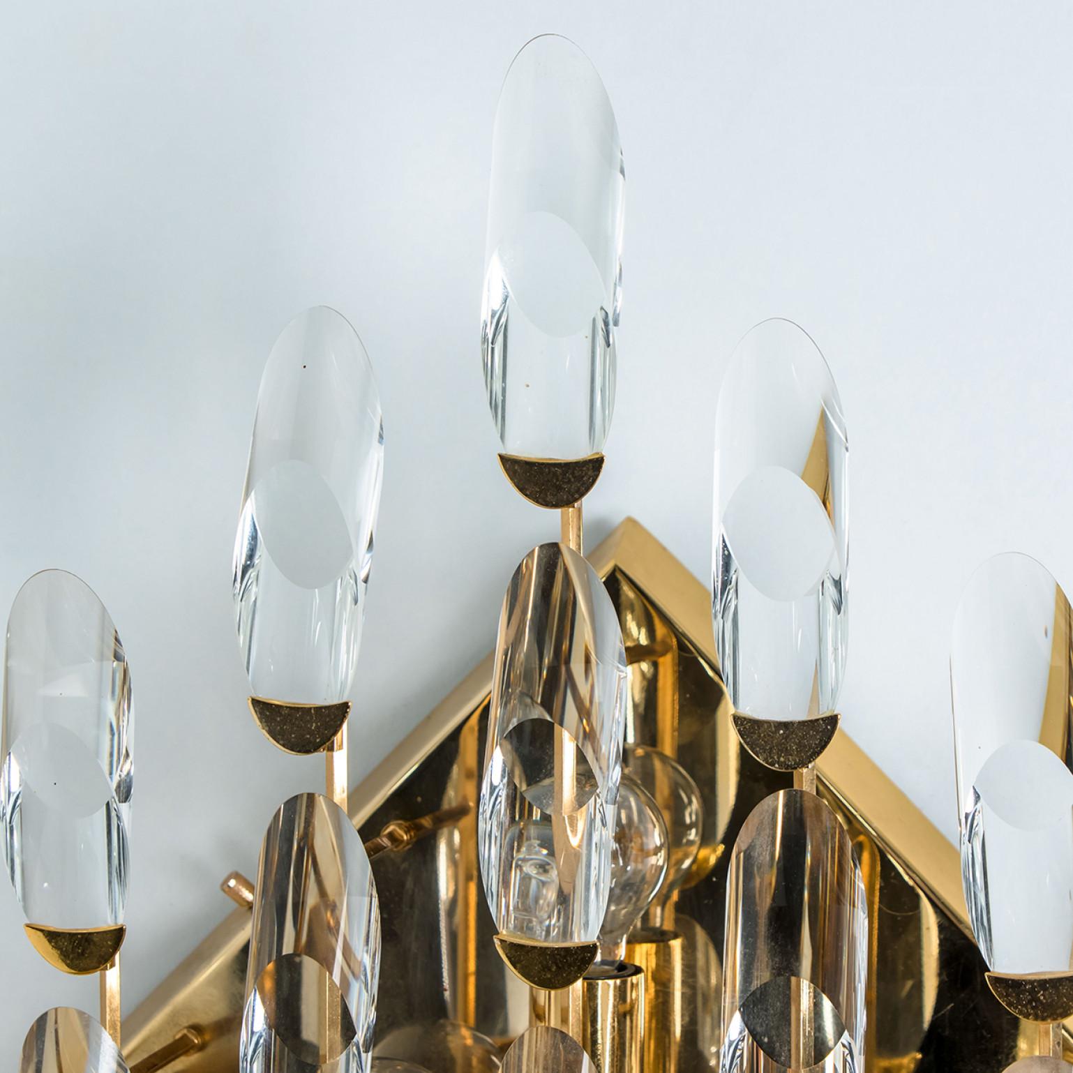 Late 20th Century Crystal Gilded Brass Wall Light, Stilkronen, 1975 For Sale