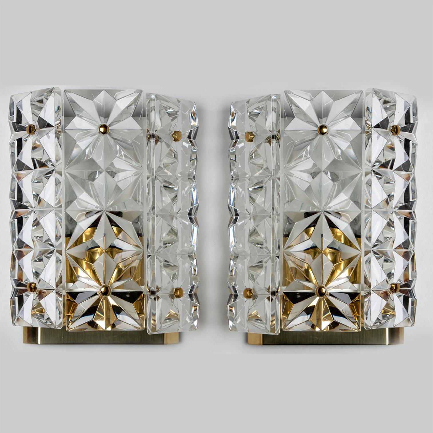 Mid-Century Modern Crystal Glass and Brass Wall Sconces by Kinkeldey, 1970s For Sale