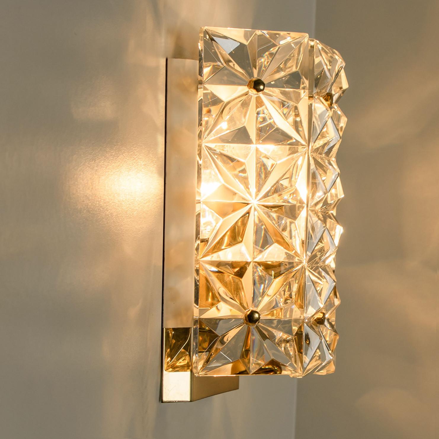 Late 20th Century Crystal Glass and Brass Wall Sconces by Kinkeldey, 1970s For Sale