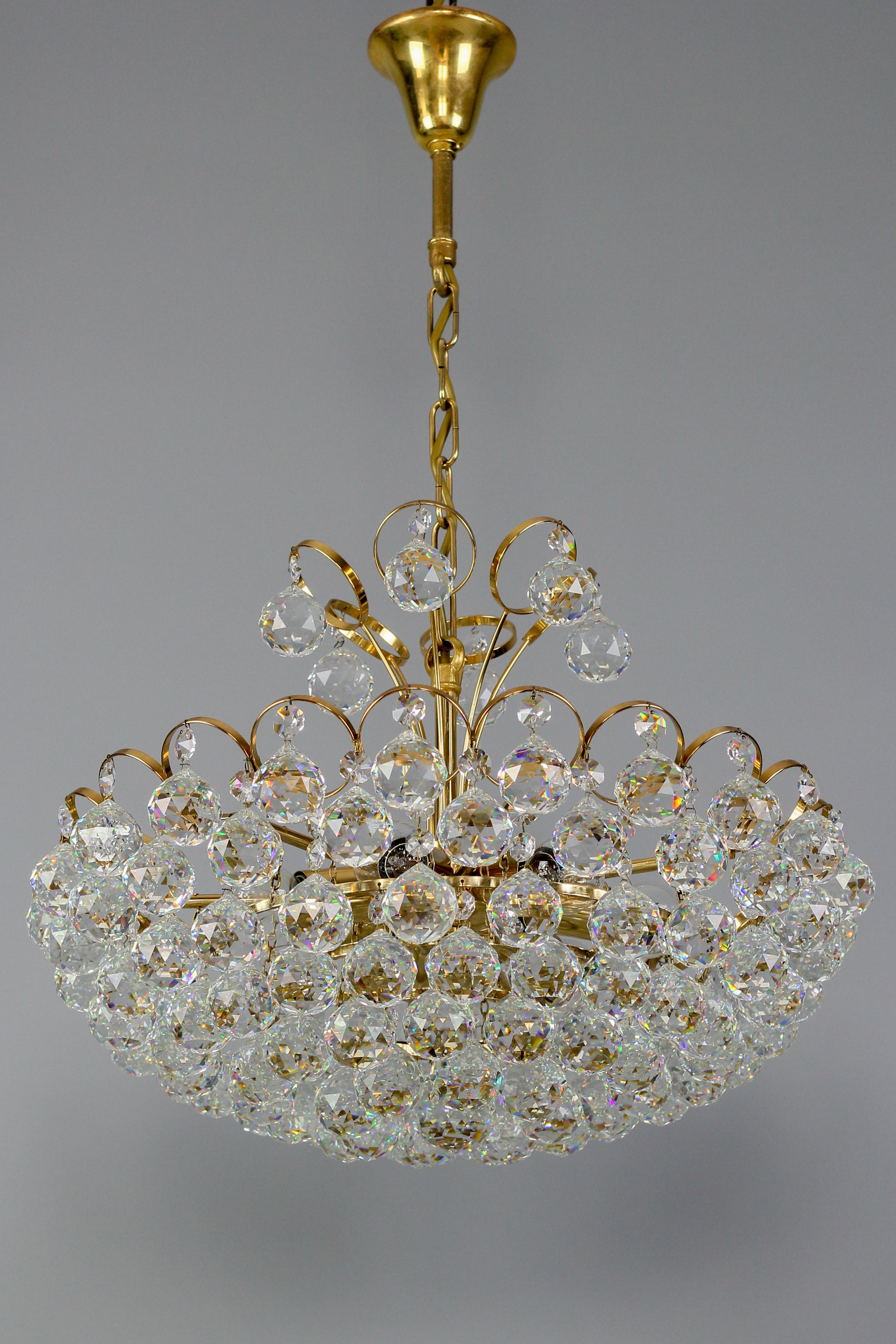 Crystal Glass and Gilt Brass Seven-Light Chandelier, Germany, 1970s In Good Condition For Sale In Barntrup, DE
