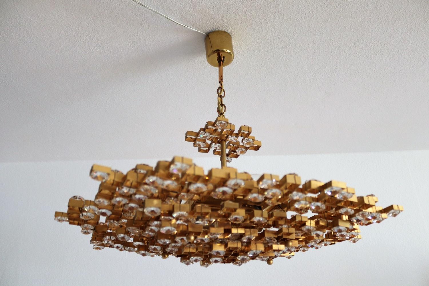 Late 20th Century Crystal Glass and Gold Plated Brass Chandelier by Palwa, 1970s