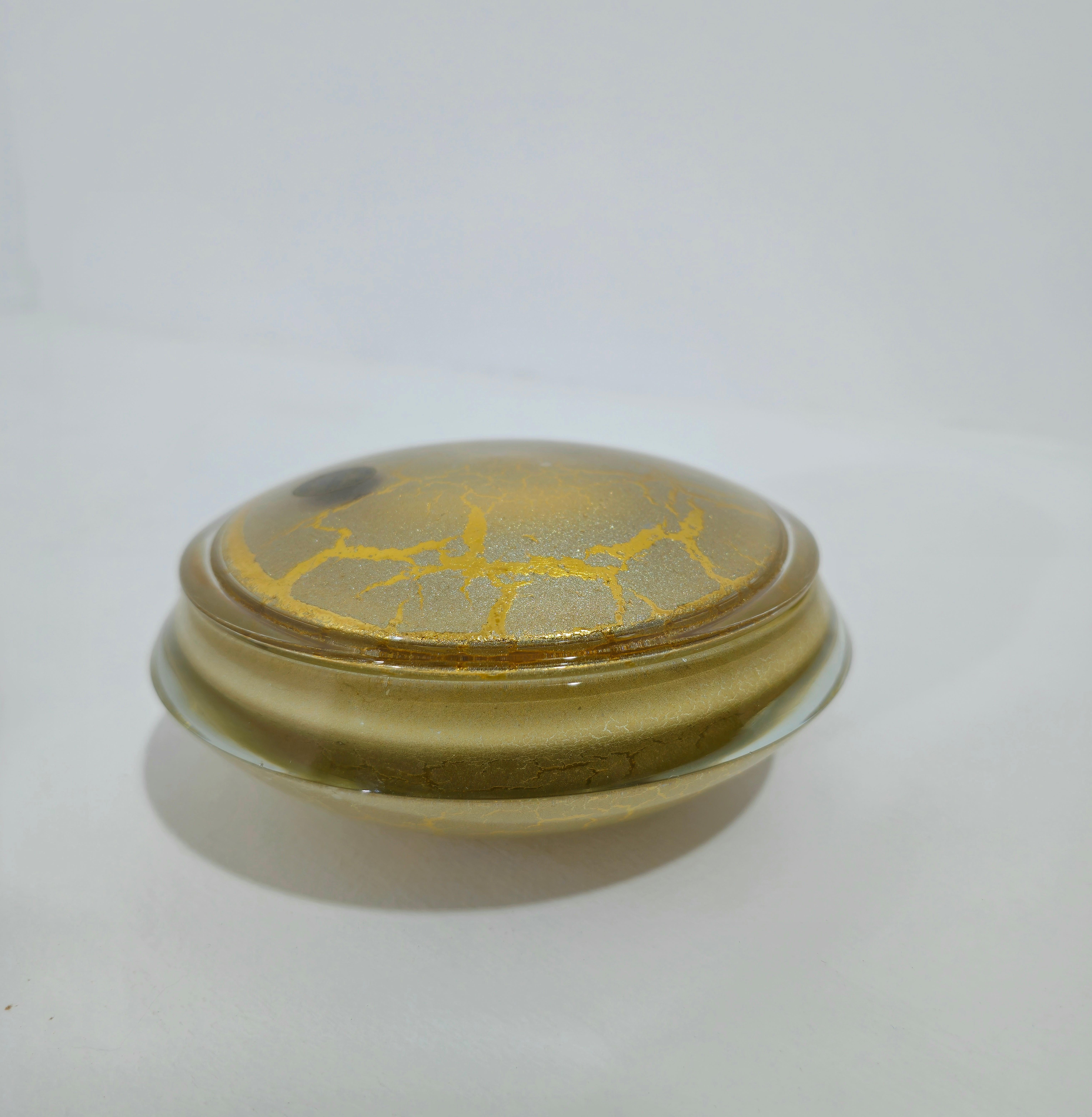 Caja de cristal con dorado Mid-Century Modern Años 80 en venta 3