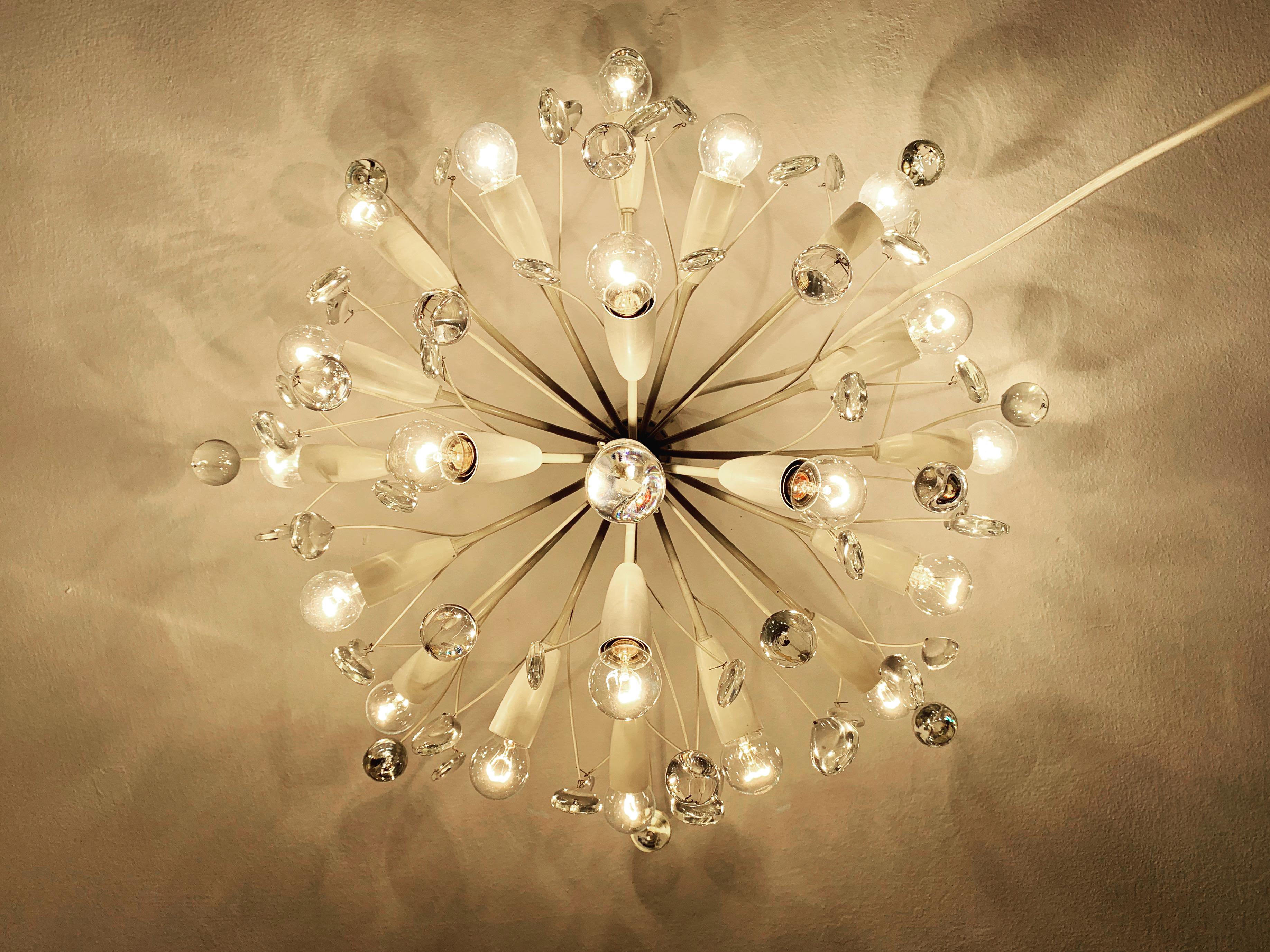 Lampadario da soffitto in cristallo di Vereinigte Werkstätten München in vendita 4