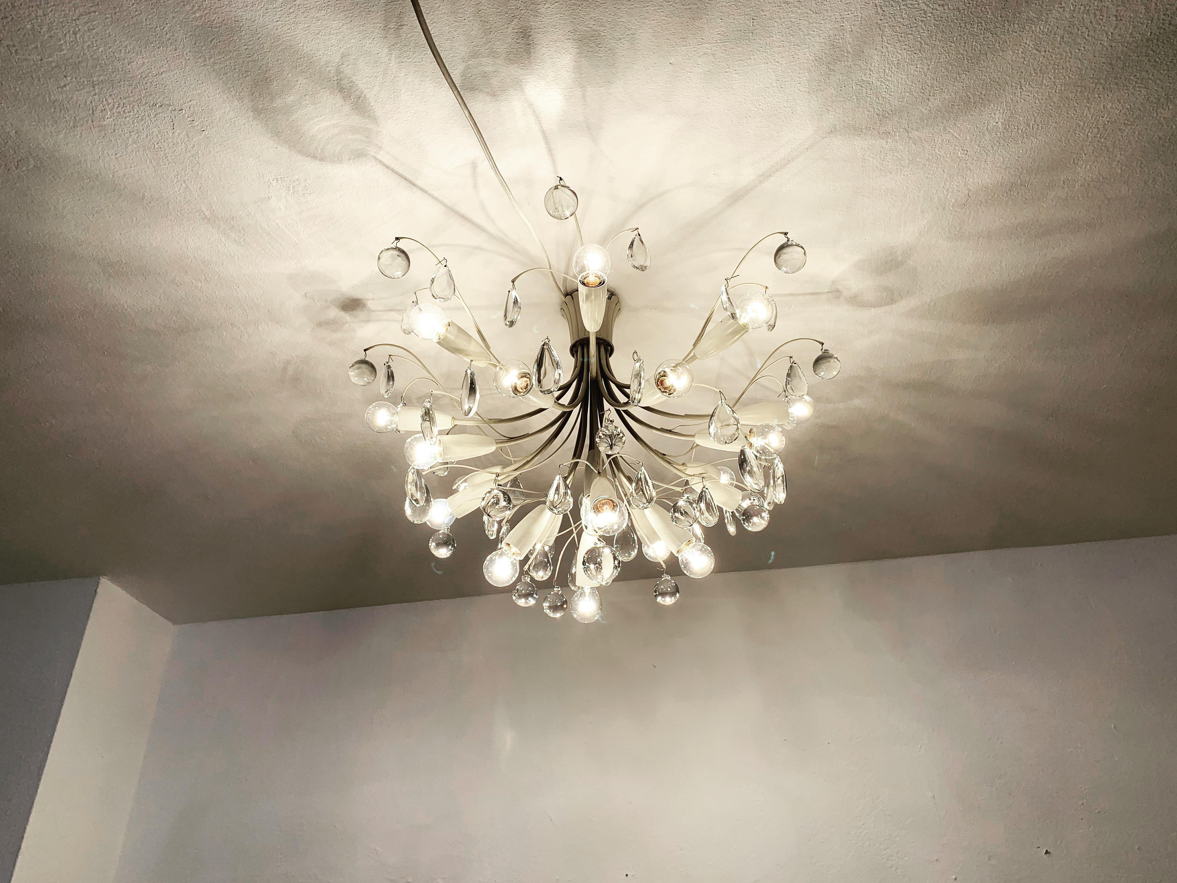 Lampadario da soffitto in cristallo di Vereinigte Werkstätten München in vendita 5