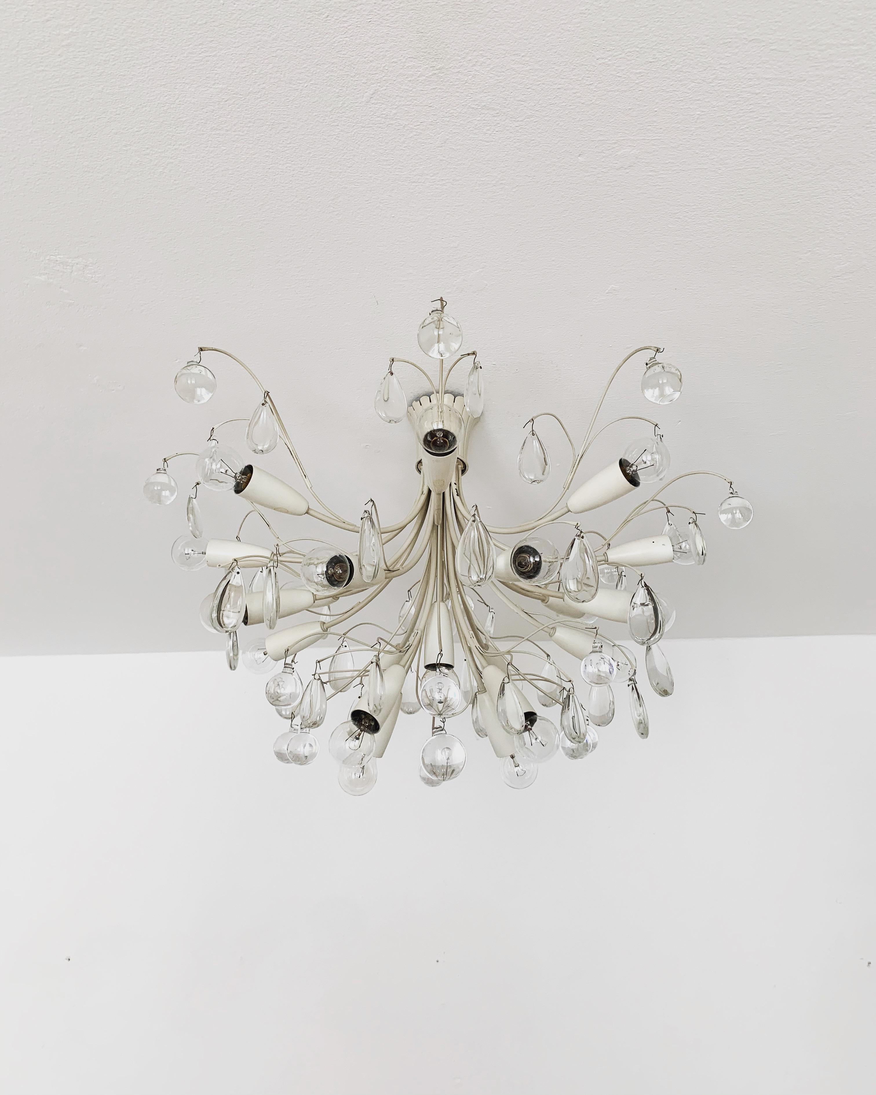 Mid-Century moderno Lampadario da soffitto in cristallo di Vereinigte Werkstätten München in vendita