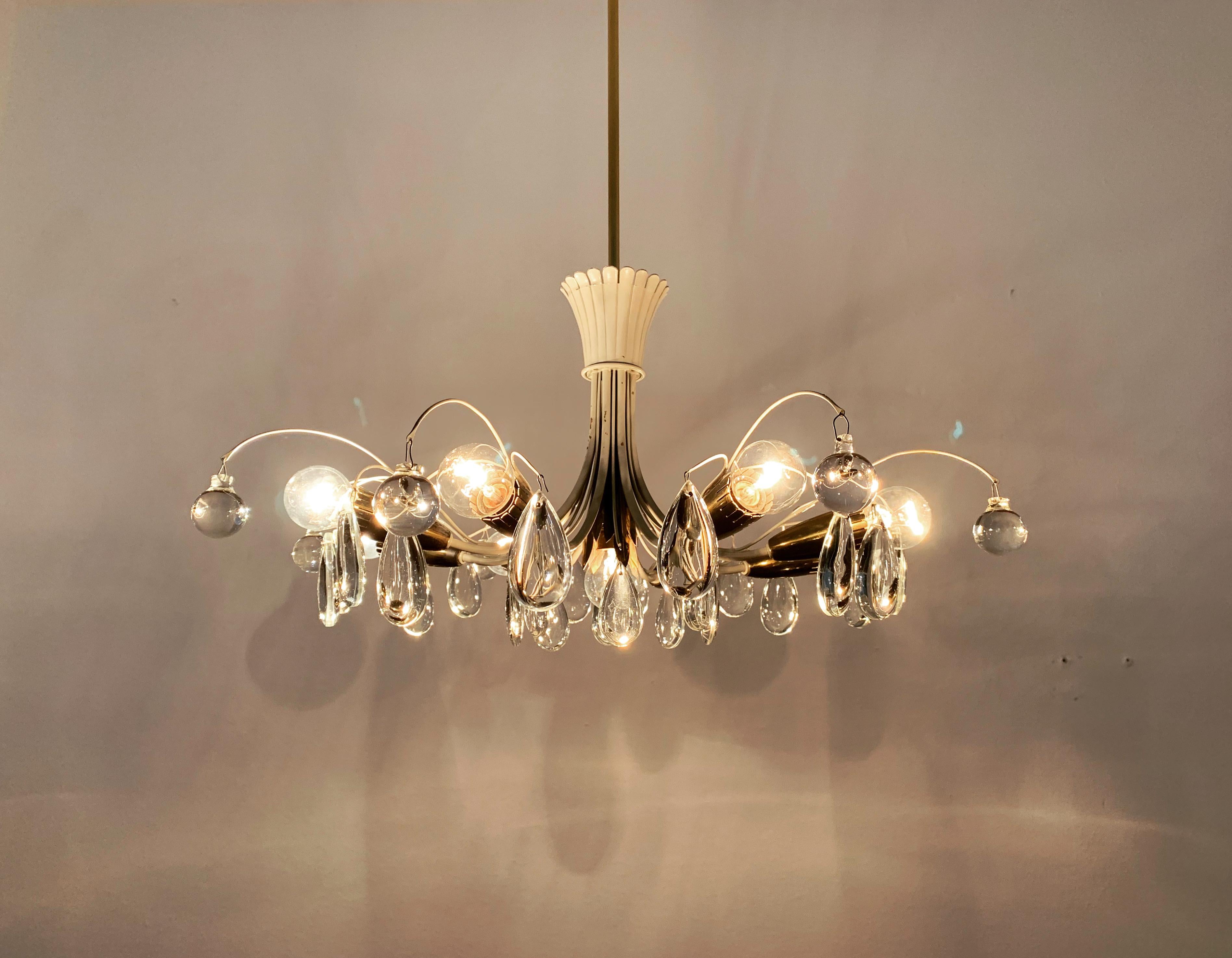 Lampadario in cristallo di Vereinigte Werkstätten München in vendita 9