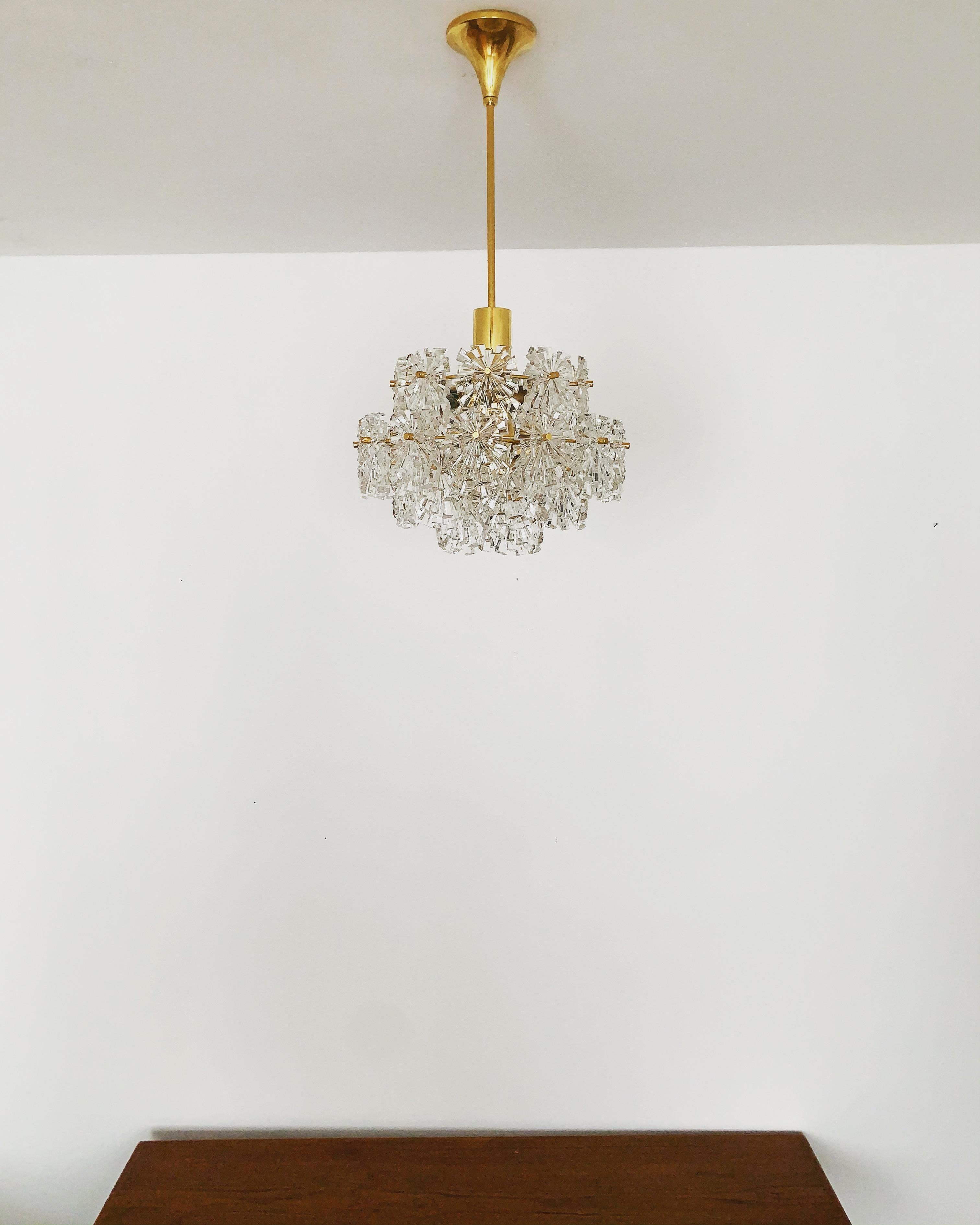 Tedesco Lampadario di cristallo in vendita