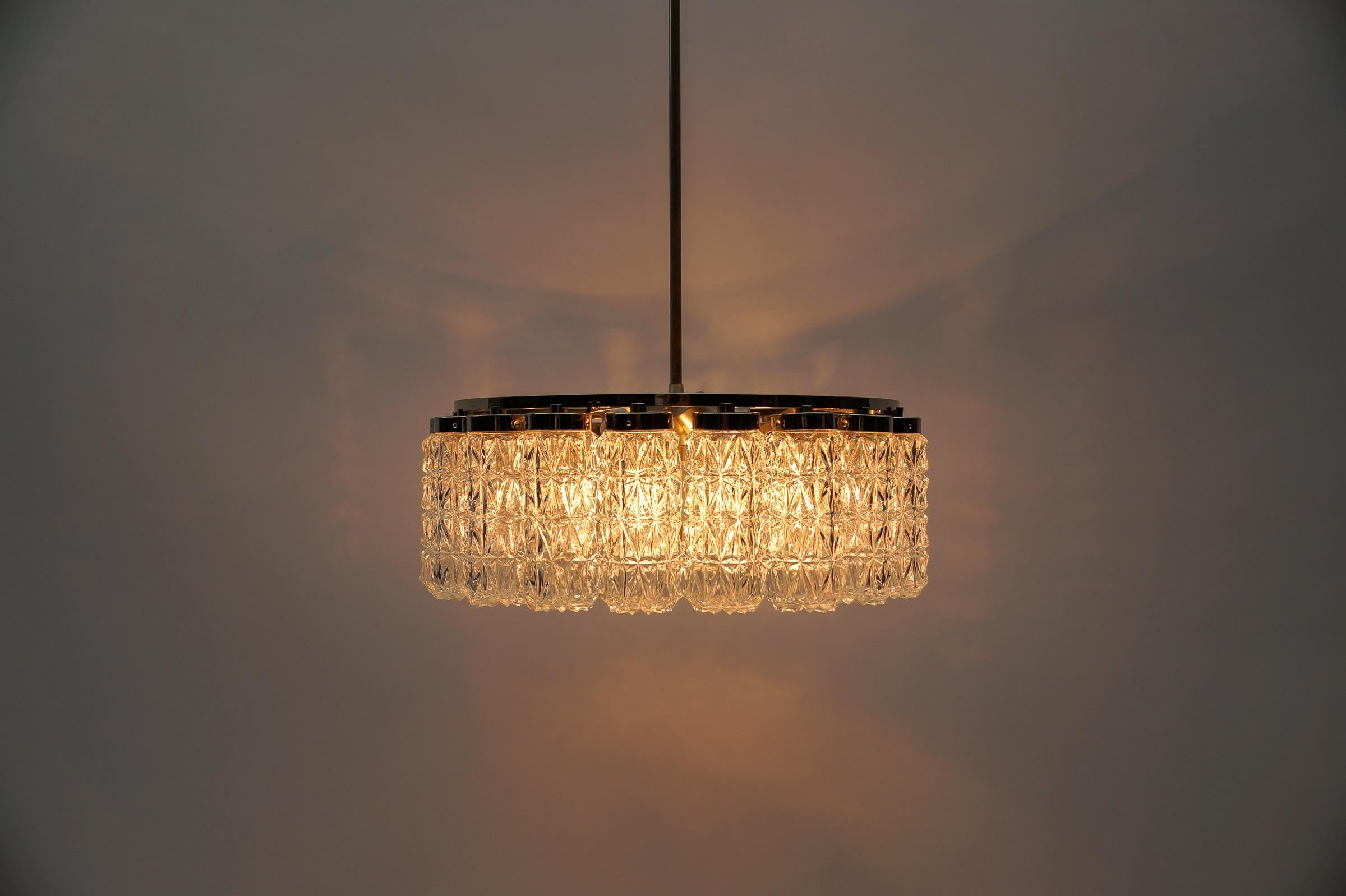 Austriaco Lampadario in cristallo di Kalmar Leuchten, anni '60 in vendita
