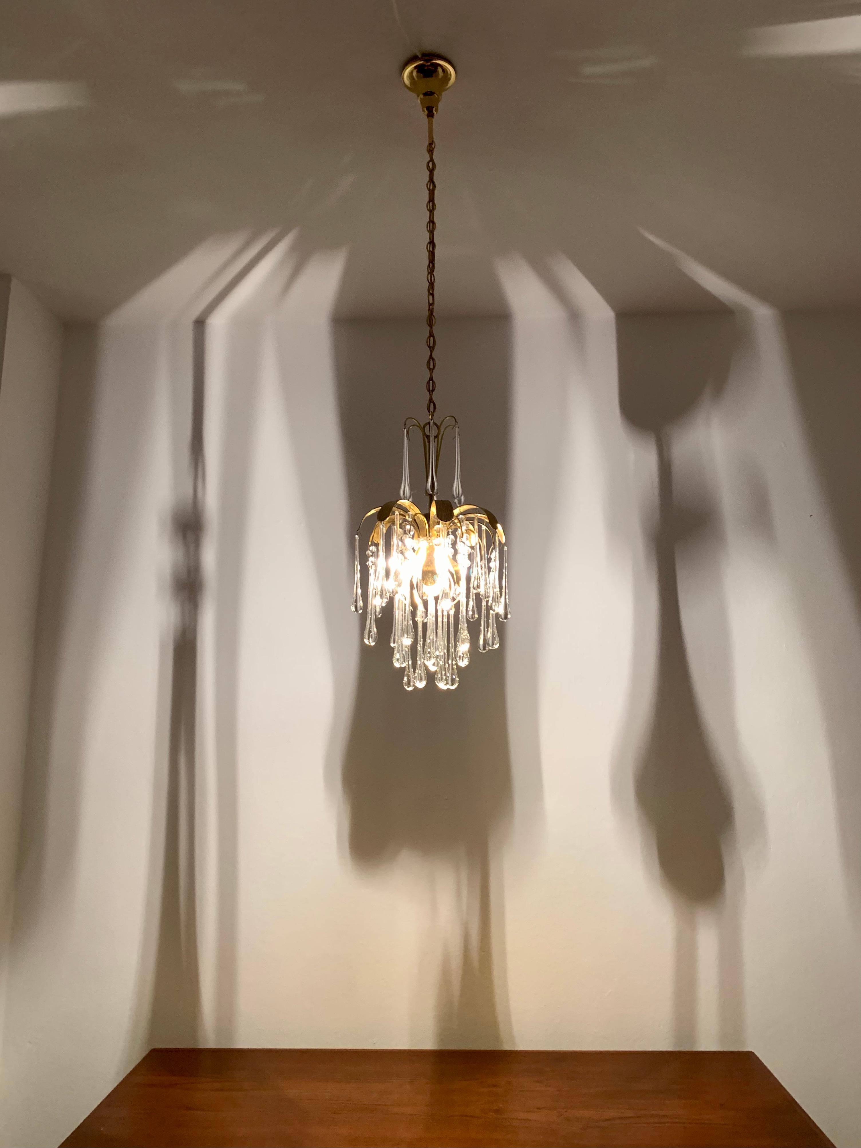 Lampadario a goccia in vetro di Palwa in vendita 2