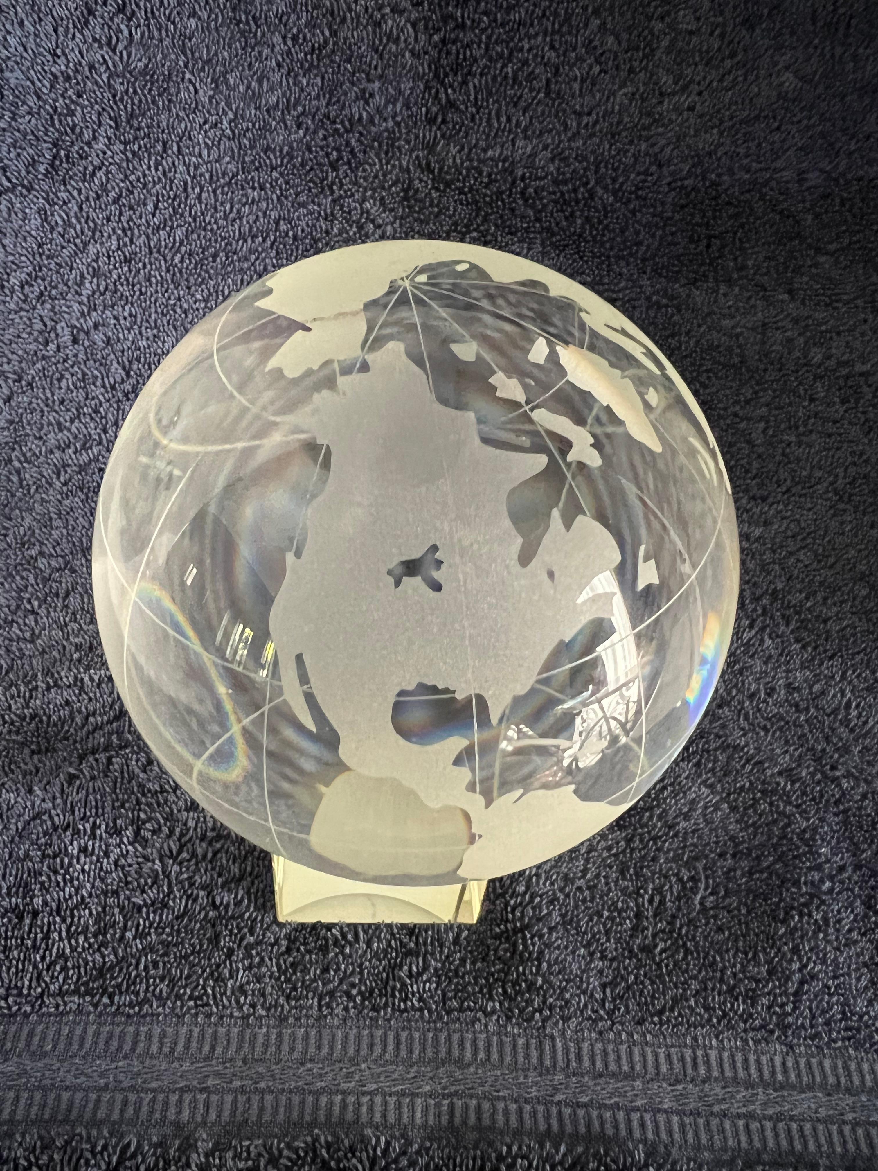 Crystal Glass Gazing Globe  For Sale 8