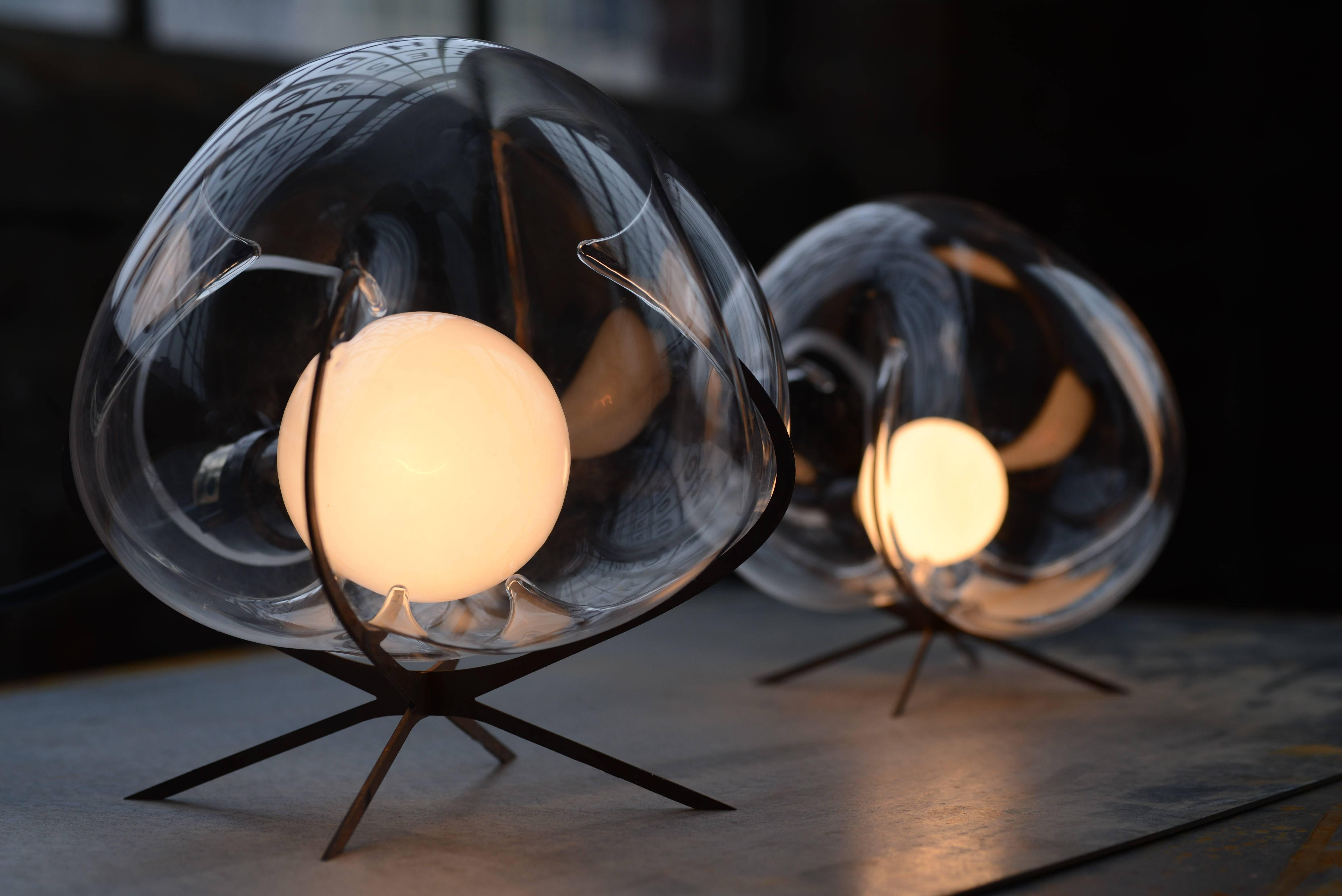 XXIe siècle et contemporain Lampe sur pied en verre de cristal 
