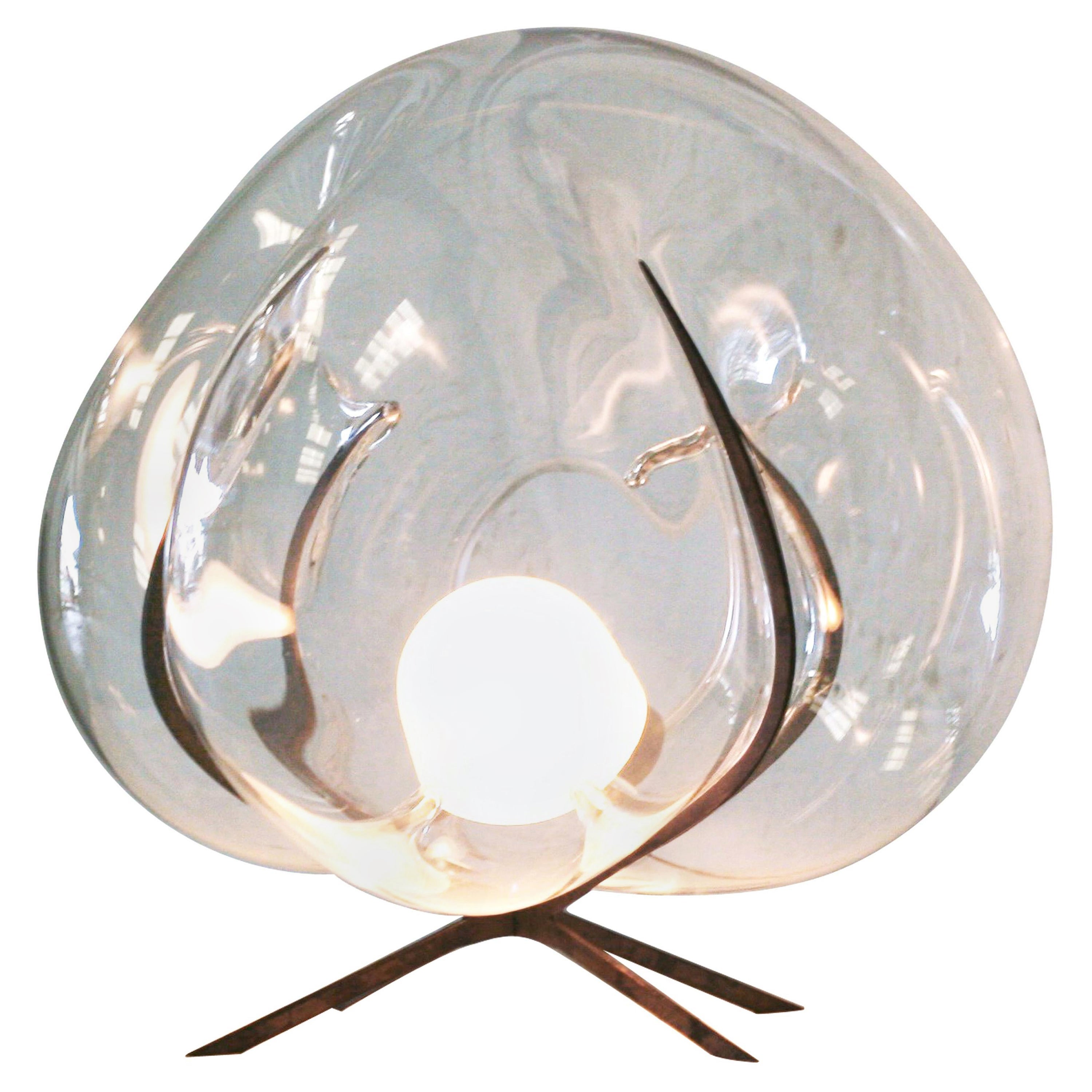 Lampe sur pied en verre de cristal "Exhale" de Catie Newell en vente